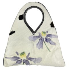 S/S 1999 Gianni Versace by Donatella Mini bolso floral de pelo de poni pintado a mano