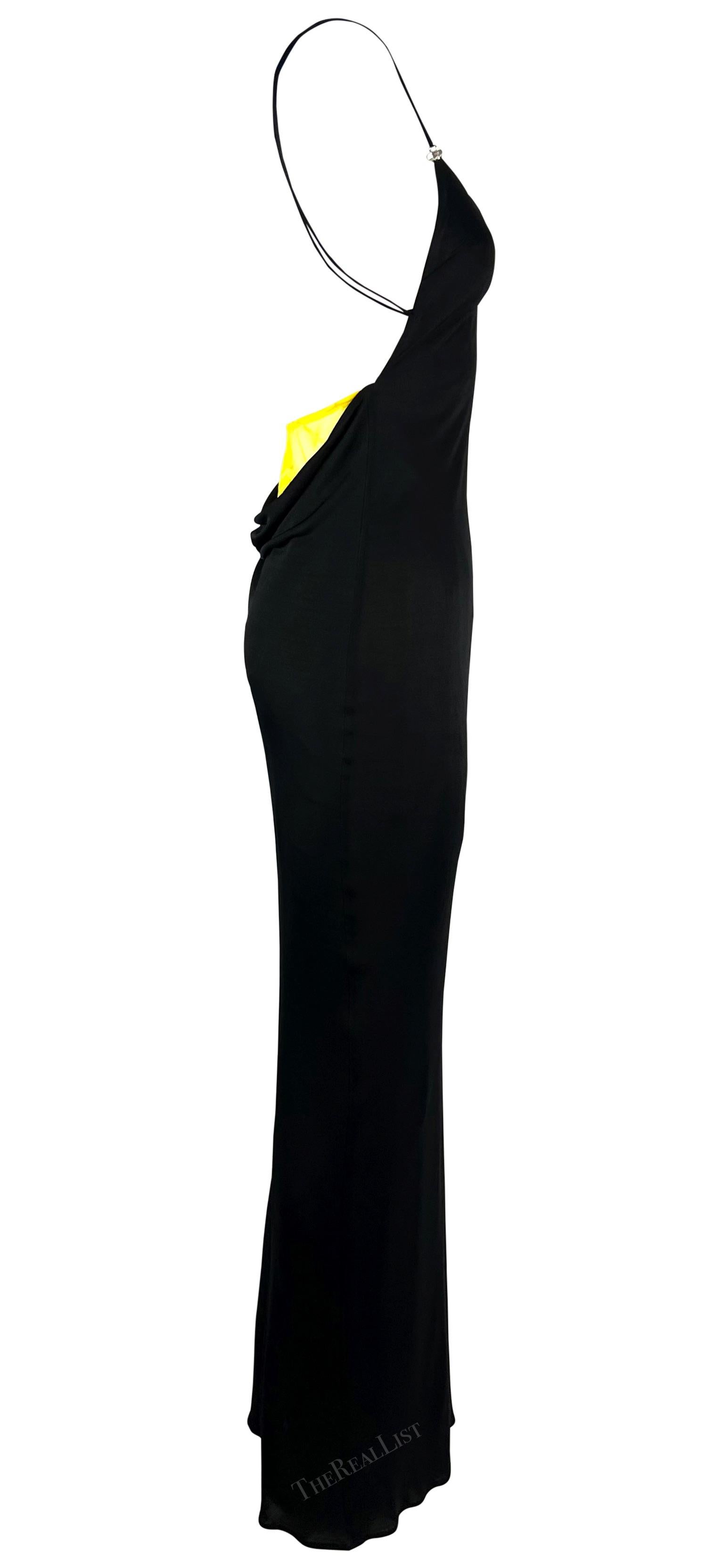 S/S 1999 Gianni Versace by Donatella Ruched Black High-Slit Yellow Mesh Gown For Sale 1
