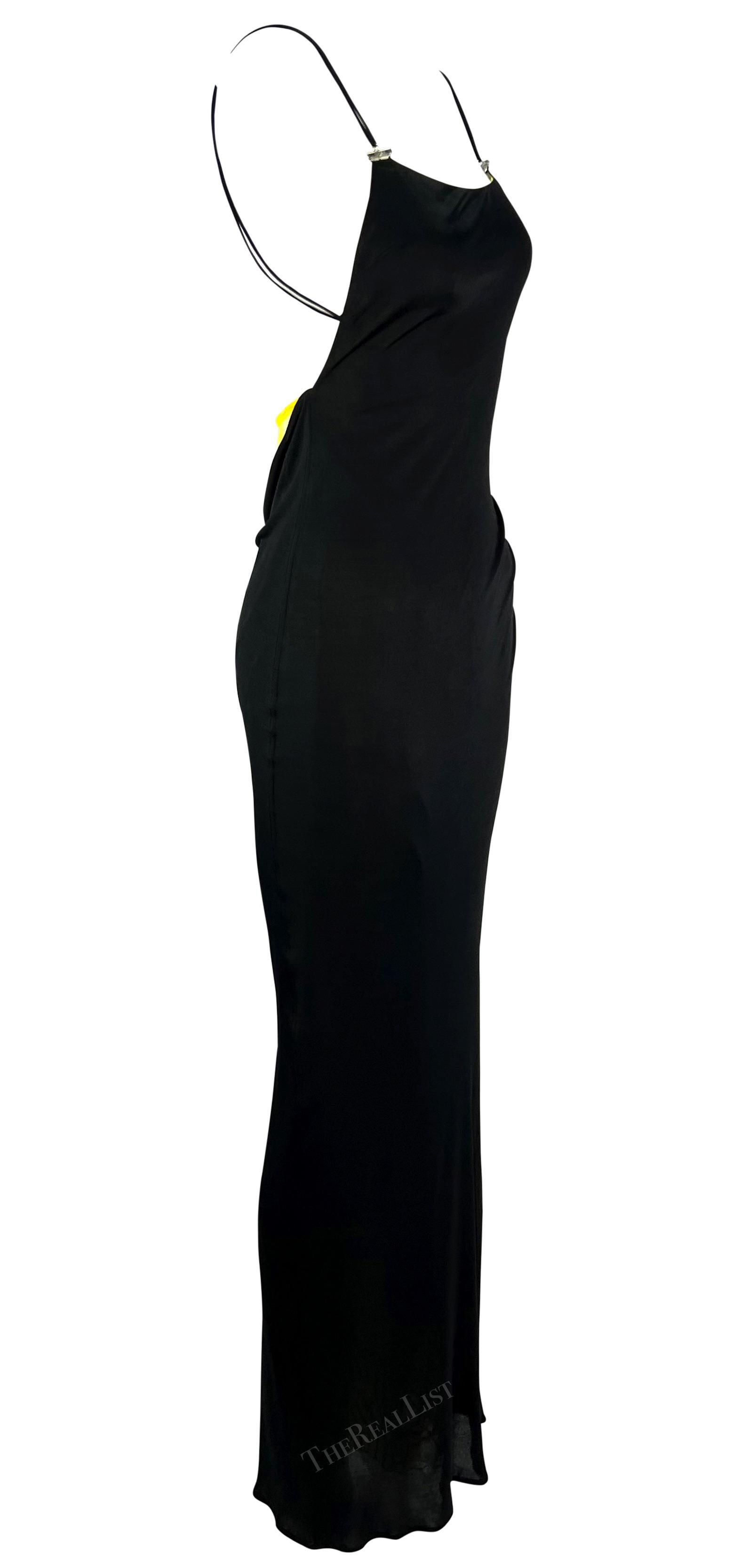 S/S 1999 Gianni Versace by Donatella Ruched Black High-Slit Yellow Mesh Gown For Sale 2