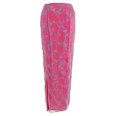 S/S 1999 Pasarela Giorgio Armani Maxifalda superpuesta de tul con cuentas florales rosa