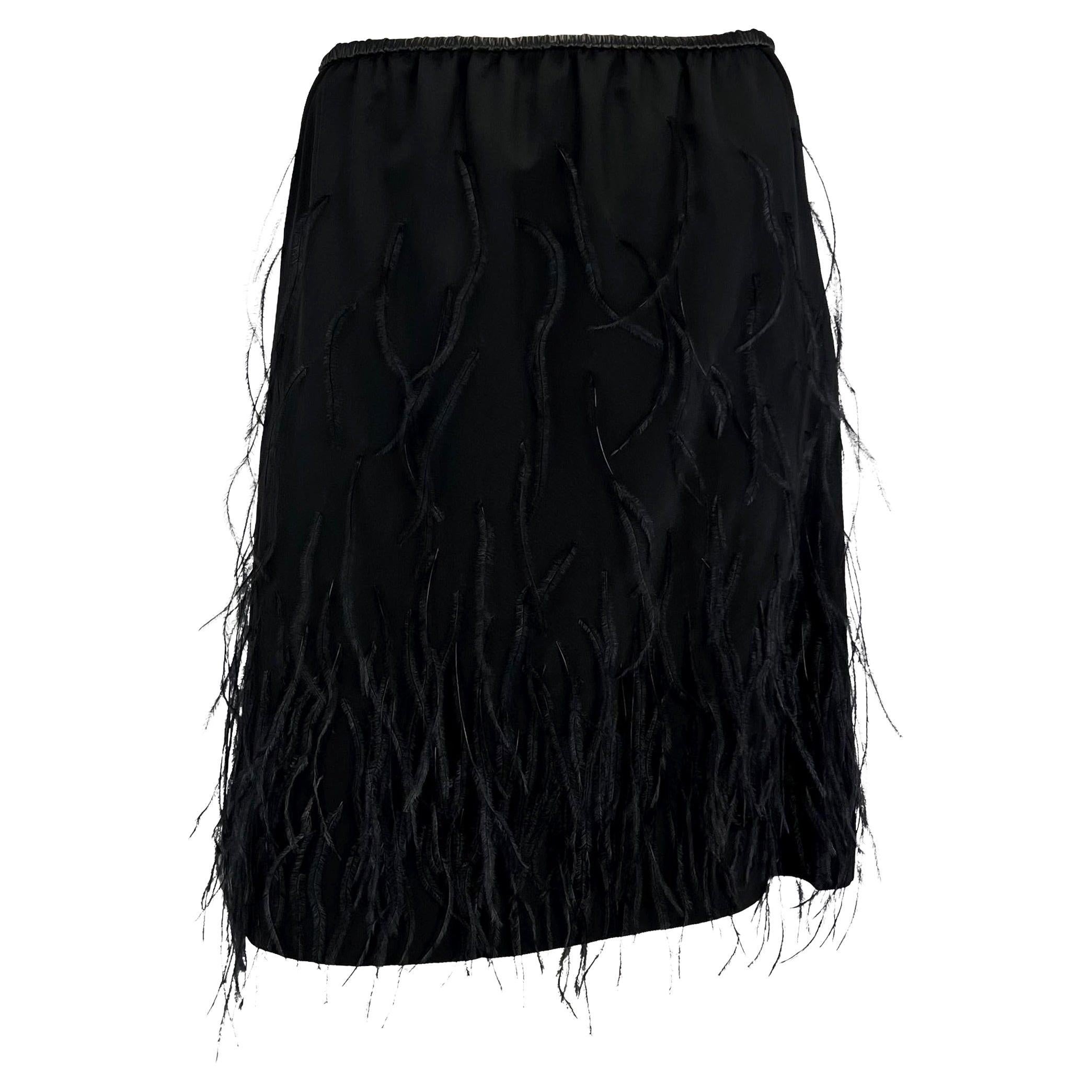 S/S 1999 Gucci by Tom Ford Black Silk Ostrich Feather Leather Band Skirt For Sale