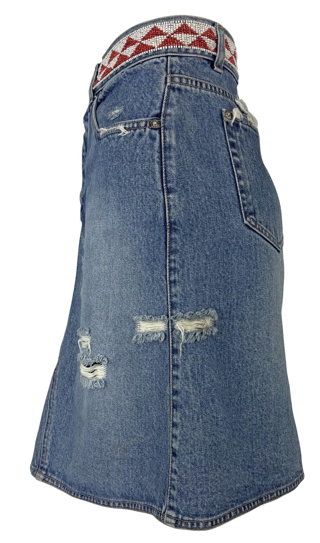 Donna P/E 1999 Gucci by Tom Ford Gonna midi in denim con perline e distorsione in vendita