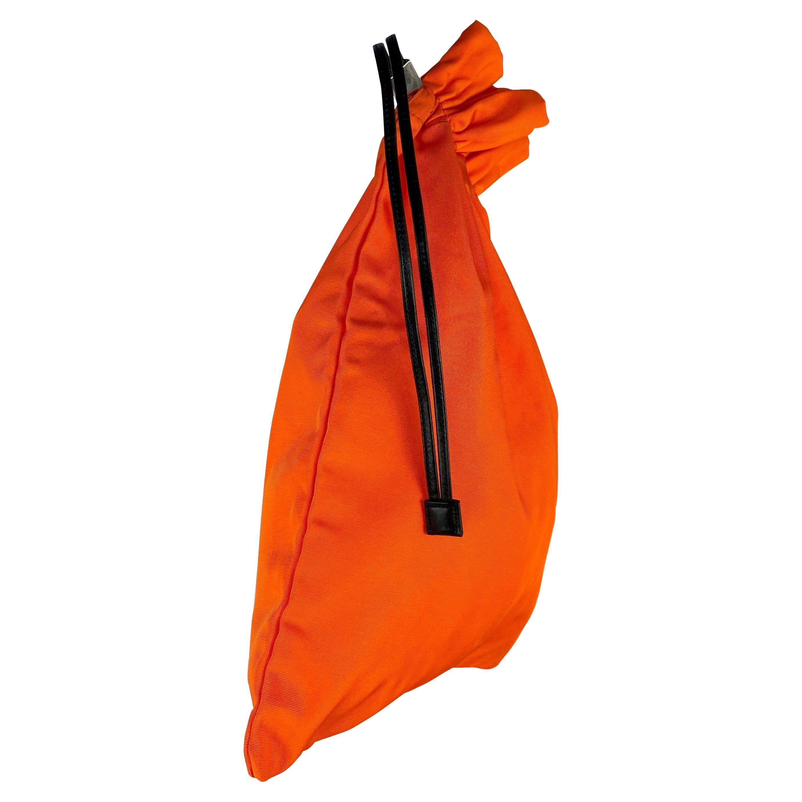 orange gucci duffle bag