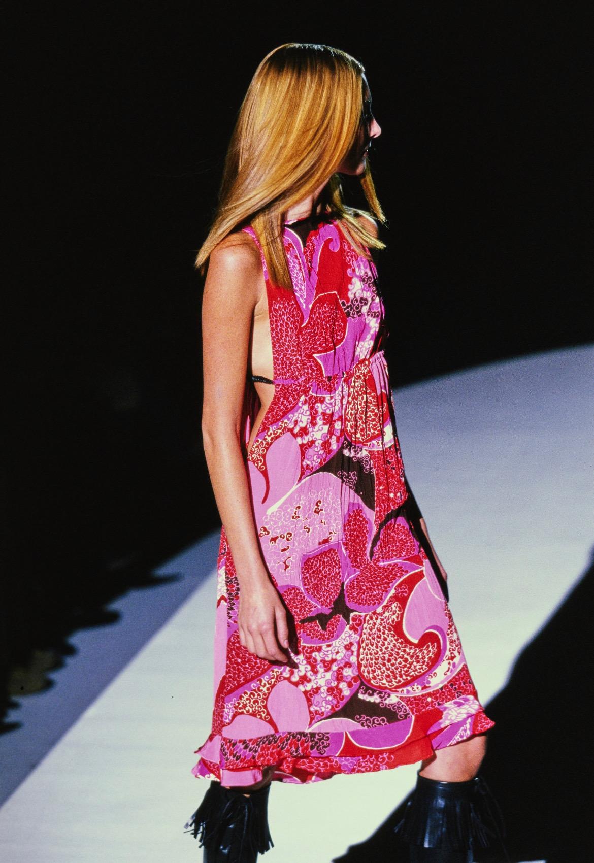 S/S 1999 Gucci by Tom Ford Pink 'Acid Flower' Silk Leather Strap Dress Runway For Sale 6