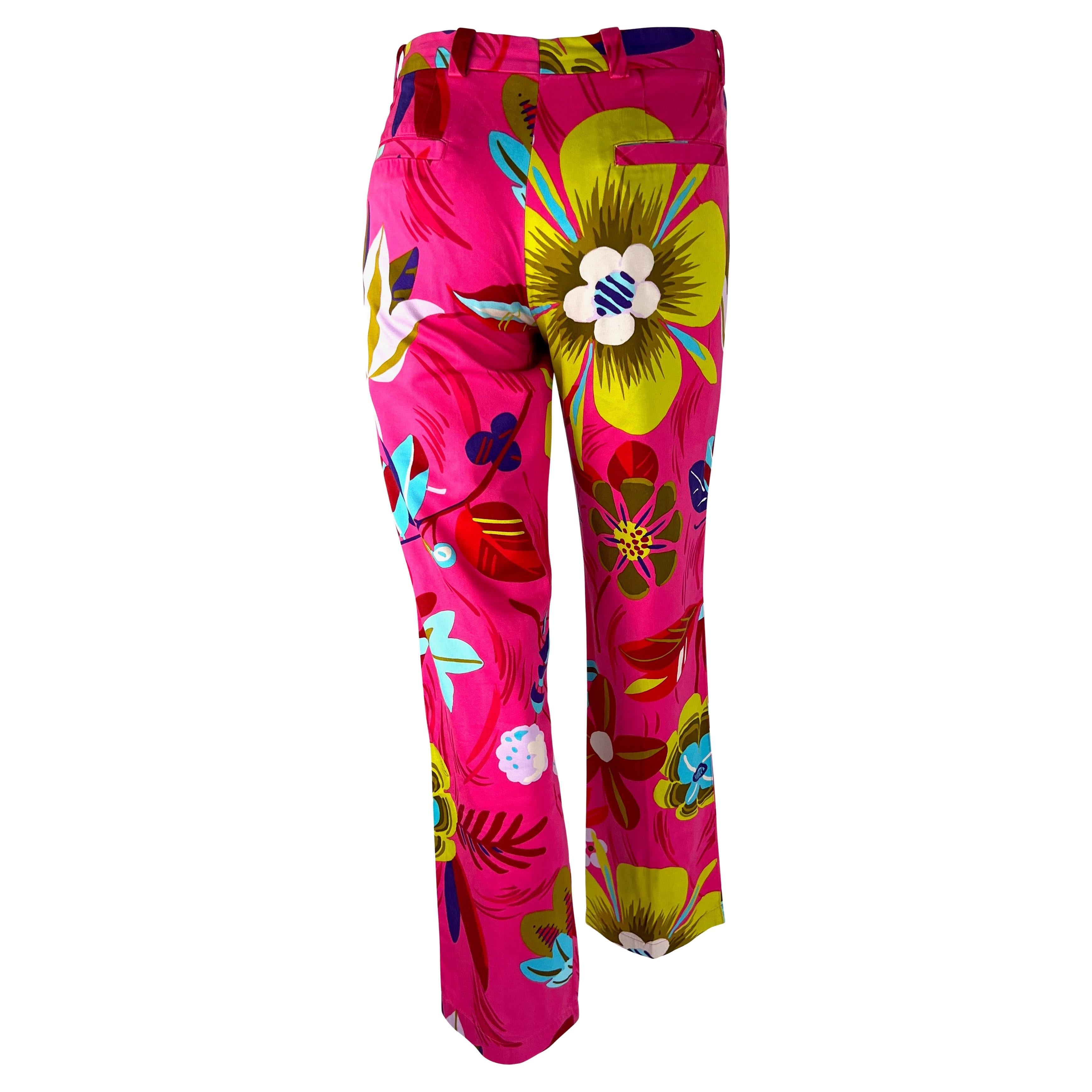 S/S 1999 Gucci by Tom Ford Runway Acid Flower Hot Pink Print Cotton Pants In Excellent Condition For Sale In West Hollywood, CA