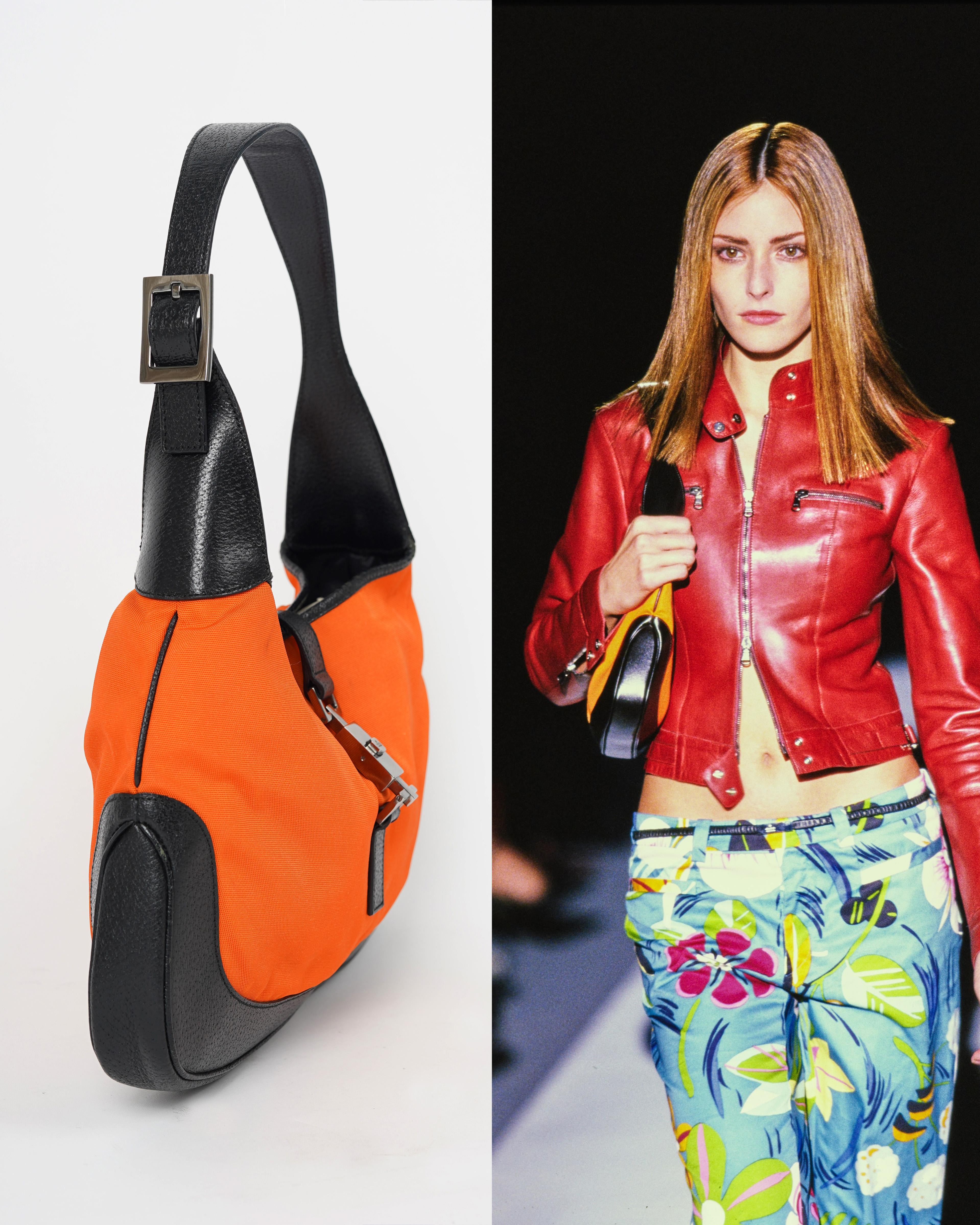 Women's S/S 1999 Gucci by Tom Ford Runway & Campaign Bold Orange Jackie Hobo Bag For Sale