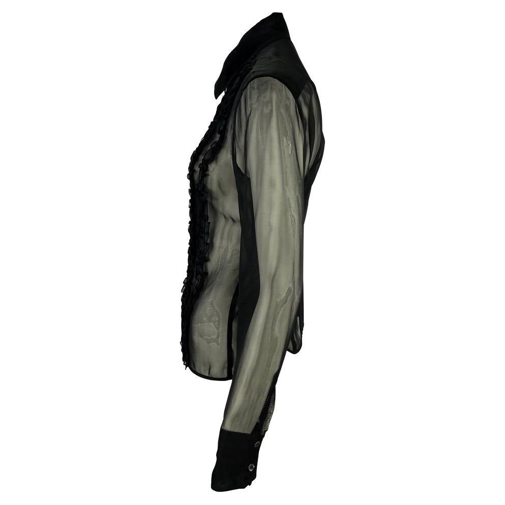 S/S 1999 Gucci by Tom Ford Camisa abotonada con cuello de volante de seda transparente en Bastante bueno estado para la venta en West Hollywood, CA