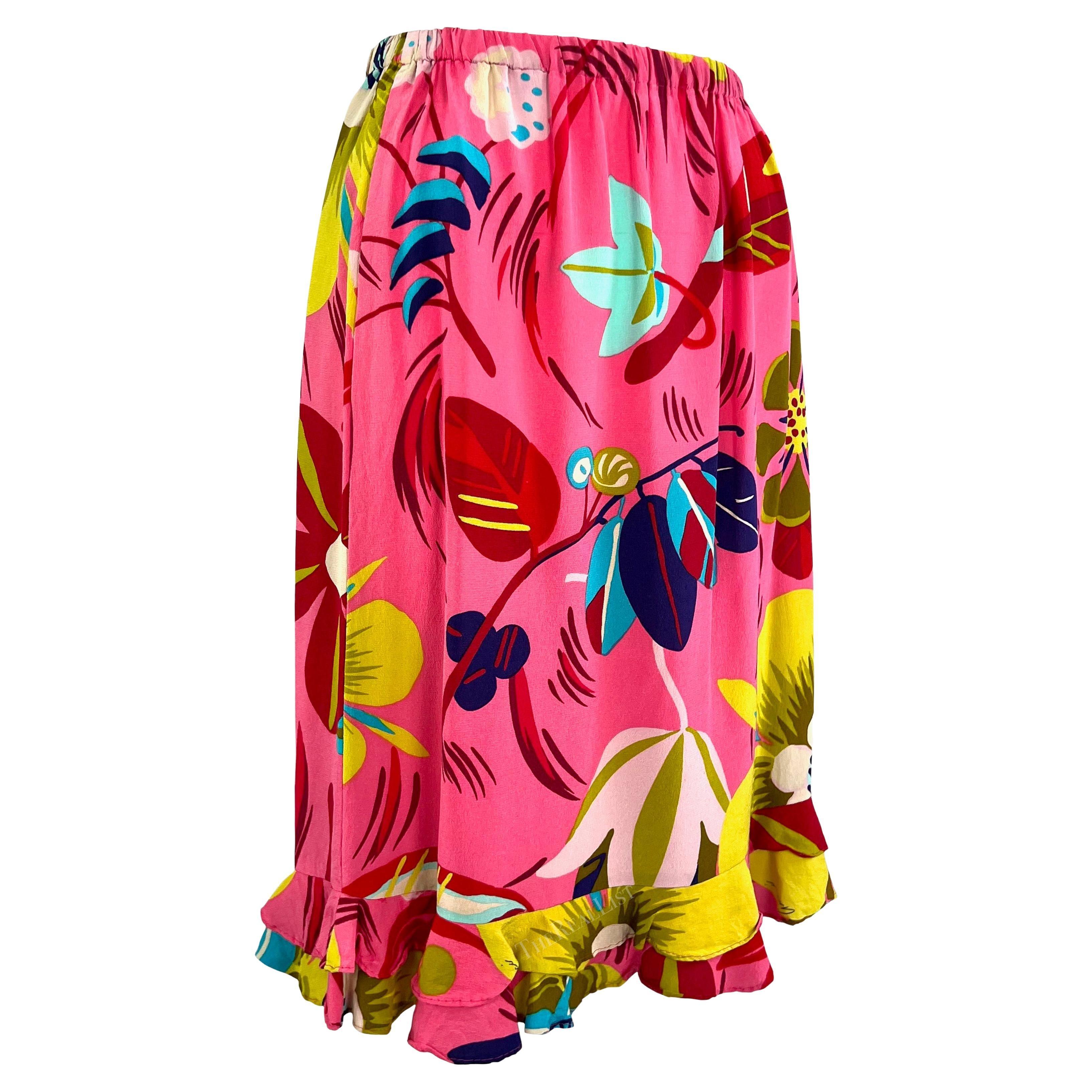 P/E 1999 Gucci by Tom Ford Vega Hippy Runway Gonna con volant floreale in seta acida rosa in vendita 3