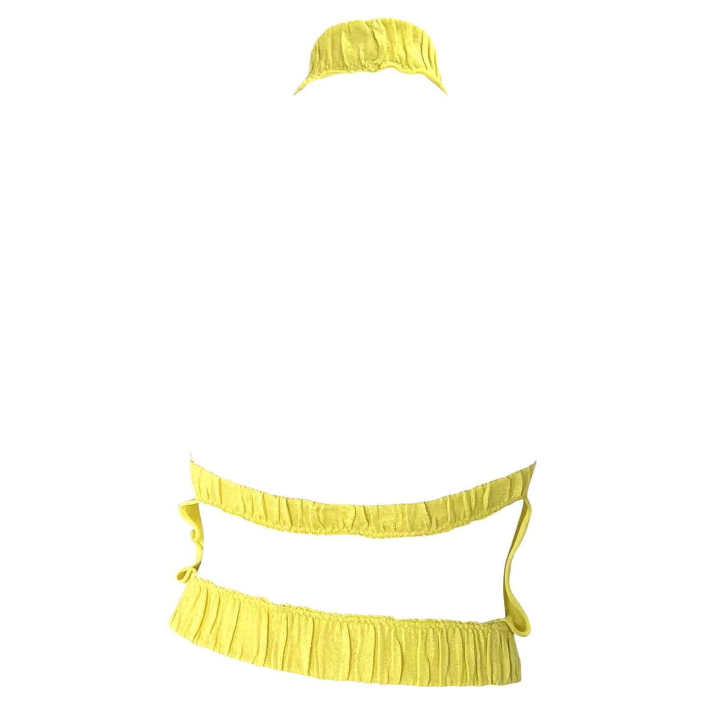 S/S 1999 Gucci by Tom Ford Yellow Silk Backless Sheerch Stretch Knit Top (Top en tricot extensible avec dos en soie) en vente 2