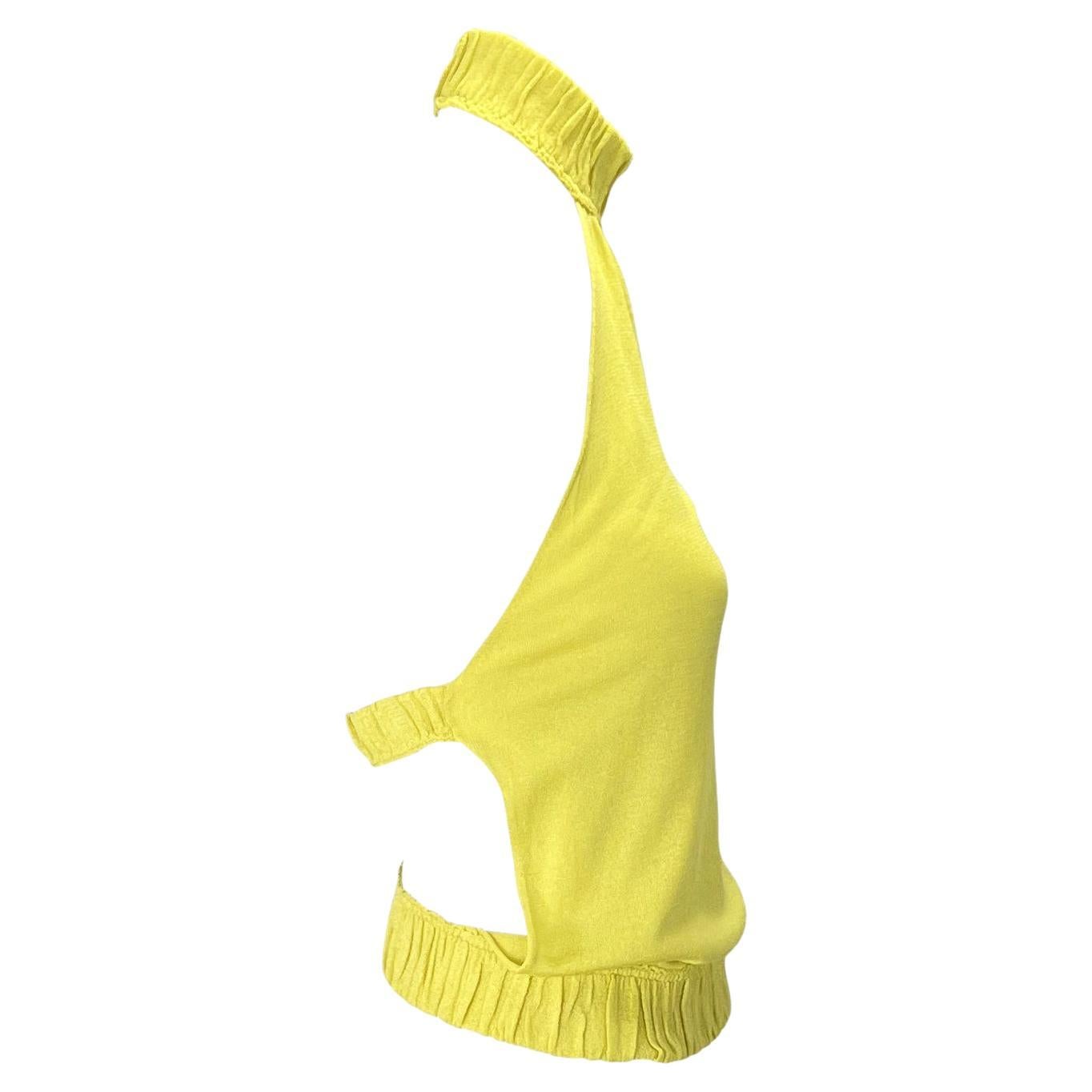 S/S 1999 Gucci by Tom Ford Yellow Silk Backless Sheerch Stretch Knit Top (Top en tricot extensible avec dos en soie) en vente