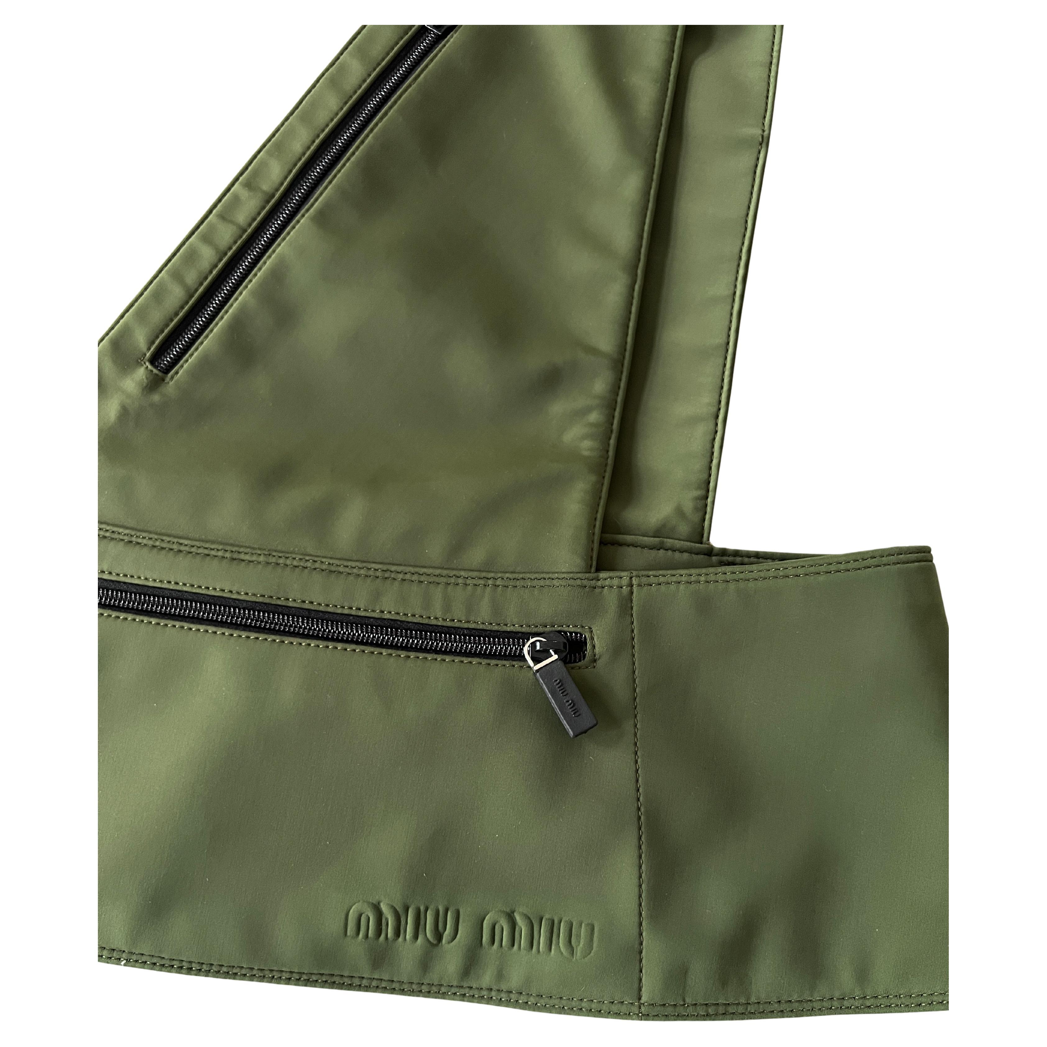 S/S 1999 Miu Miu Runway&Campaign Olive Nylon Asymmetric Utility Bag en vente 5