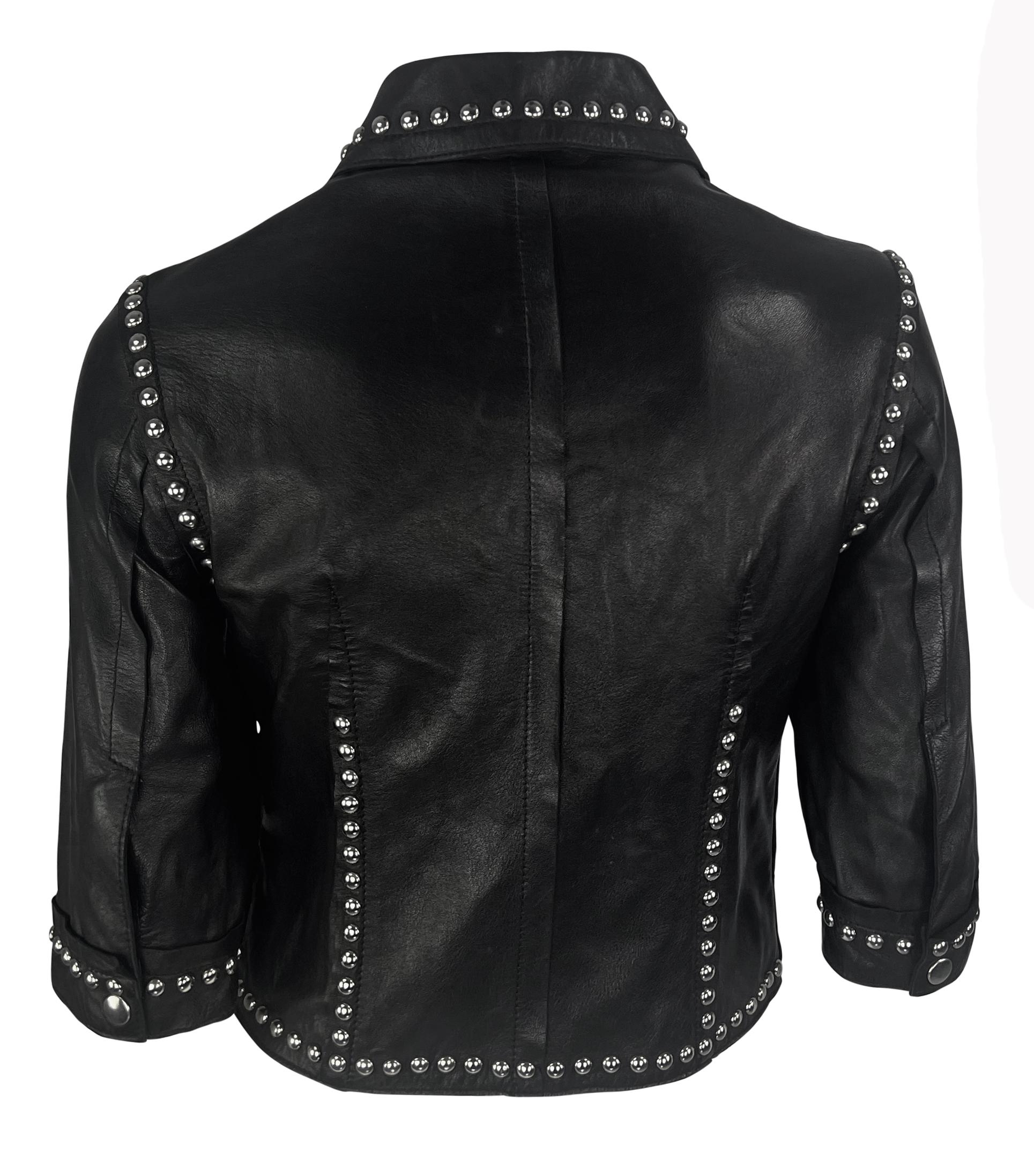 S/S 2000 Dolce & Gabbana Ad Ad Cuero Negro Tachonado Cremallera Chaqueta Mini Moto en venta 2