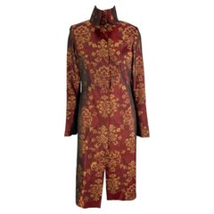 S/S 2000 Dolce & Gabbana Abrigo largo burdeos satinado jacquard dorado tejido