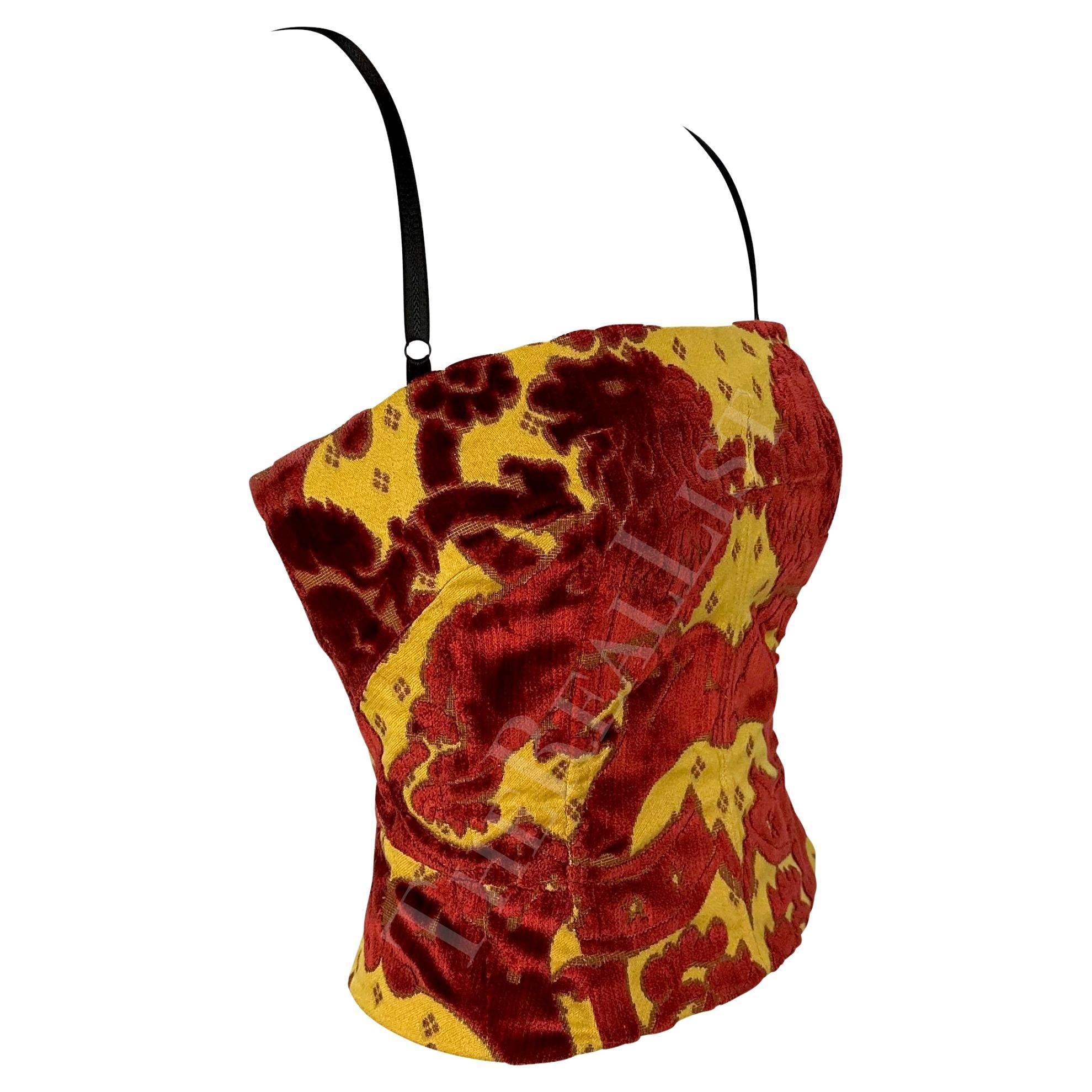Rosso P/E 2000 Dolce & Gabbana Runway Ad Red Gold Tapestry Corset Bustier in vendita