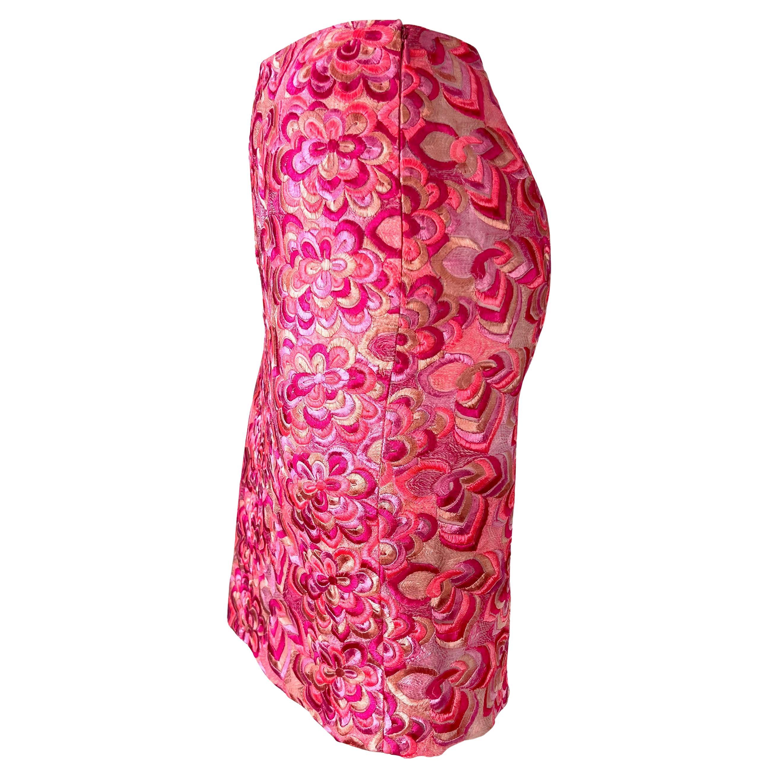 S/S 2000 Gianni Versace by Donatella Neon Pink Floral Embroidered Skirt In Good Condition For Sale In West Hollywood, CA