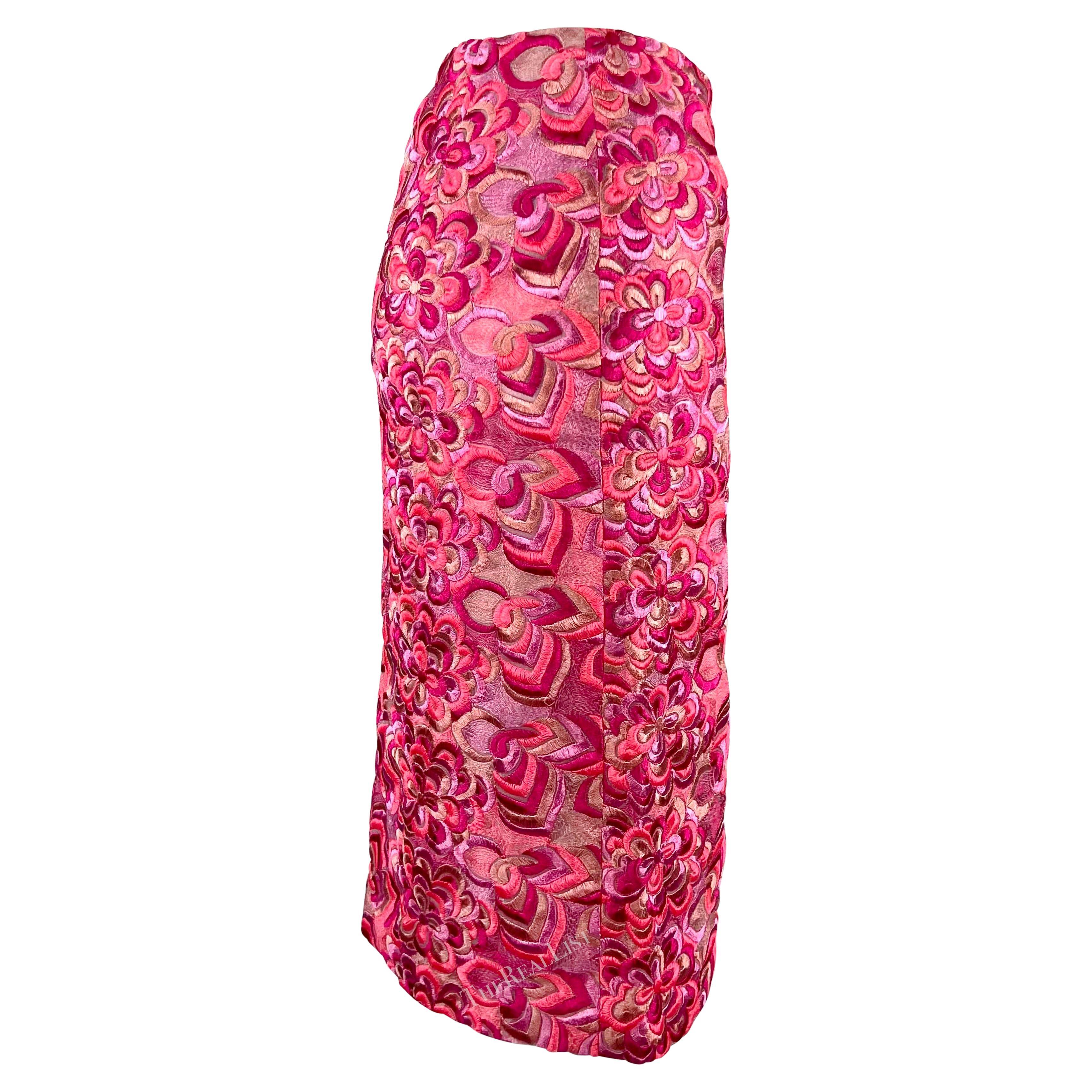 S/S 2000 Gianni Versace by Donatella Neon Pink Floral Embroidered Skirt For Sale 2