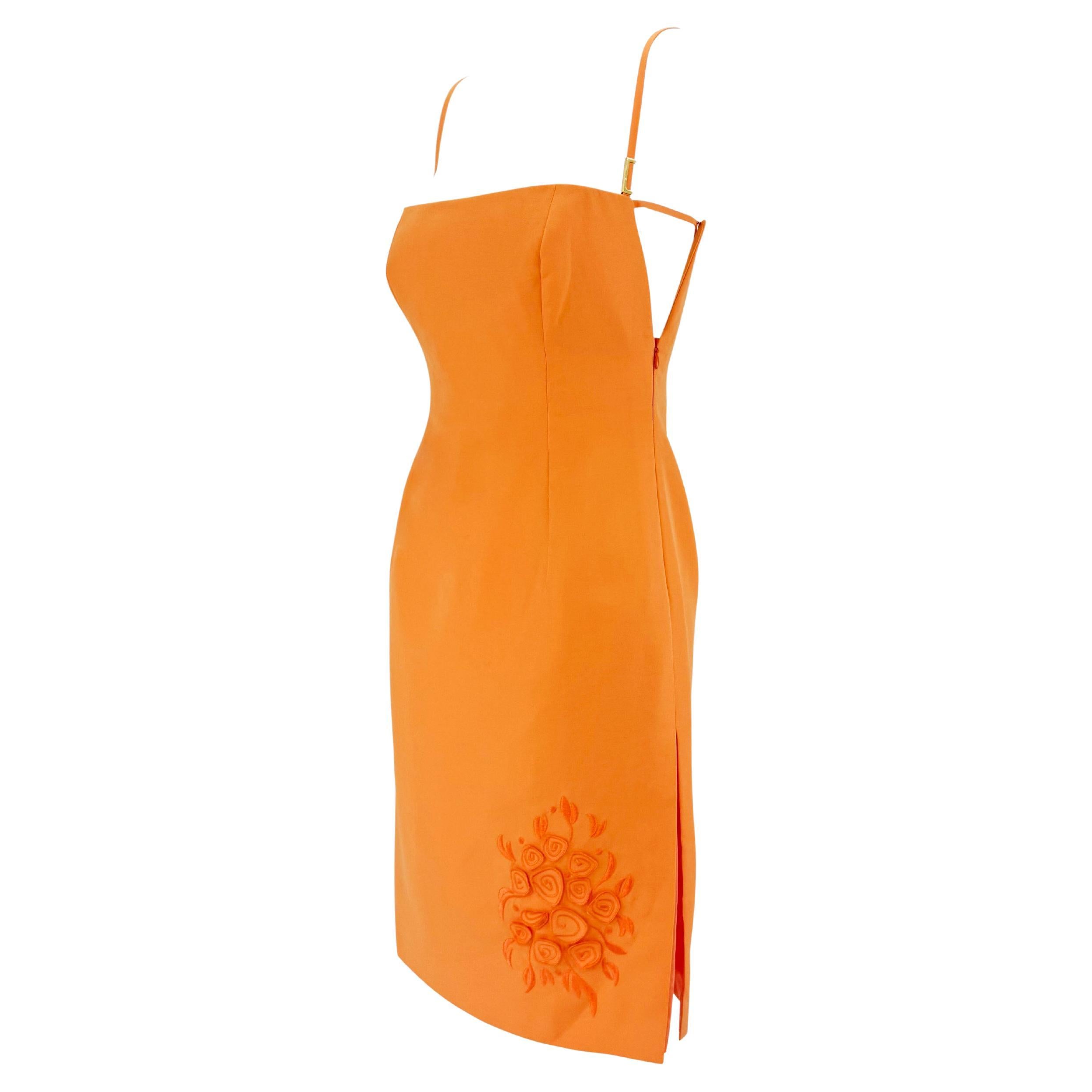 S/S 2000 Gianni Versace for Donatella Versace for Gianni Versace for Gianni Versace for Gianni Versace for Gianni Versace by Donatella Orange Cotton Cutout Floral Dress en vente