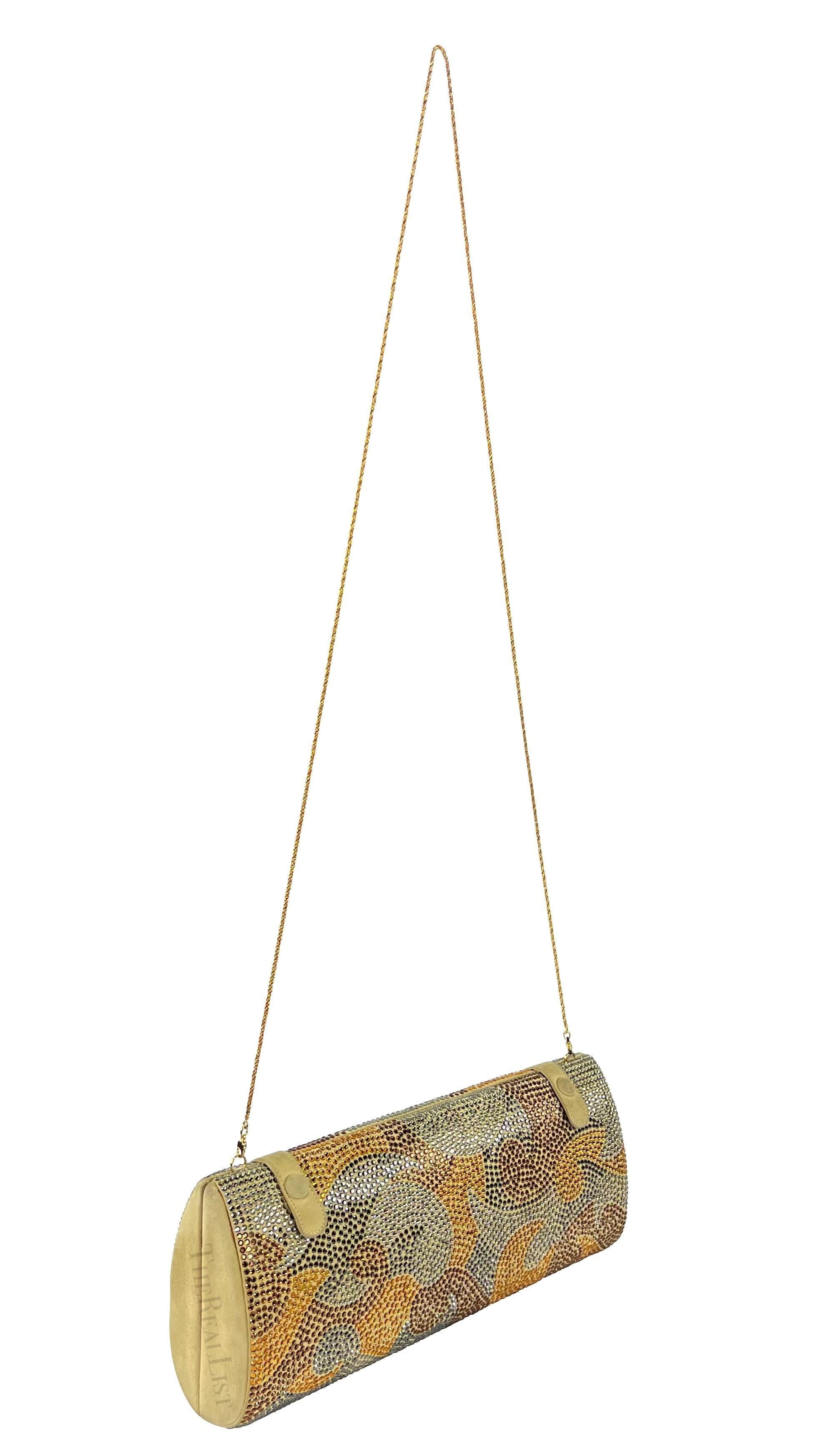 Marrone P/E 2000 Gianni Versace by Donatella Versace Runway Pochette con strass astratti in oro in vendita