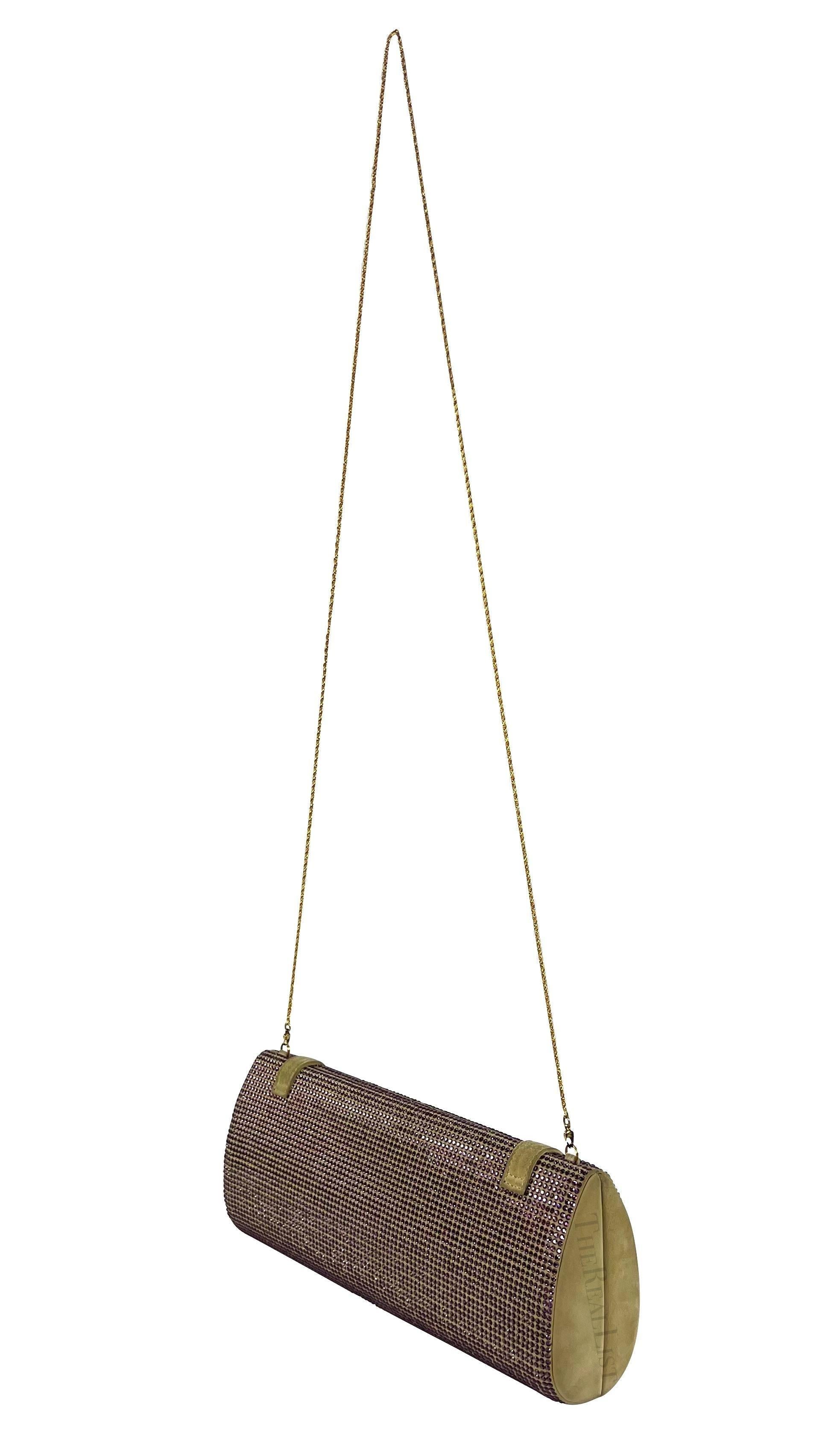 P/E 2000 Gianni Versace by Donatella Versace Runway Pochette convertibile con strass viola In condizioni buone in vendita a West Hollywood, CA