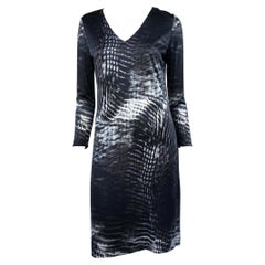S/S 2000 Gucci by Tom Ford Abstract Print Viscose V-Neck Dress