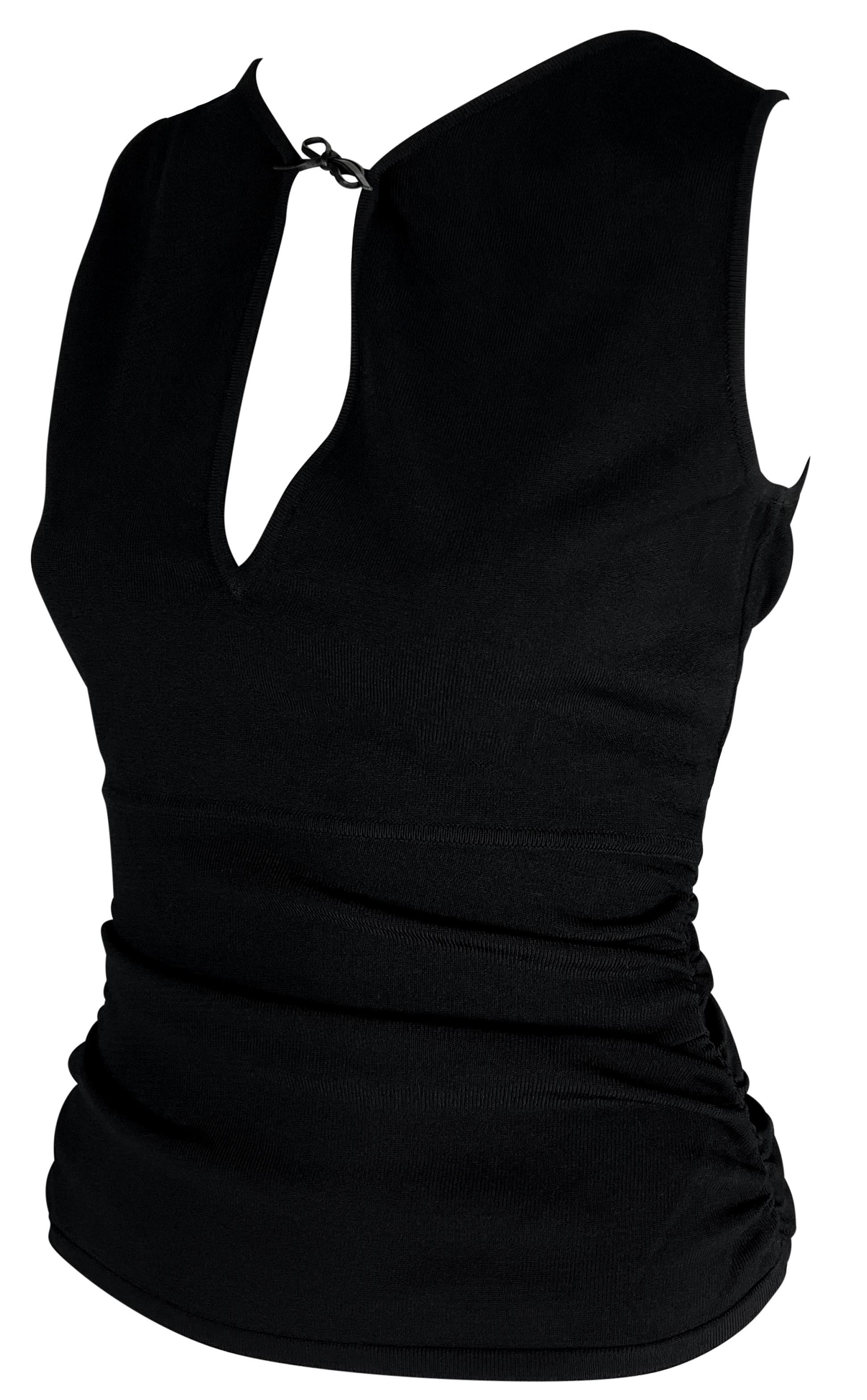 S/S 2000 Gucci by Tom Ford Black Knit Sleeveless Leather Bow Top In Excellent Condition In West Hollywood, CA