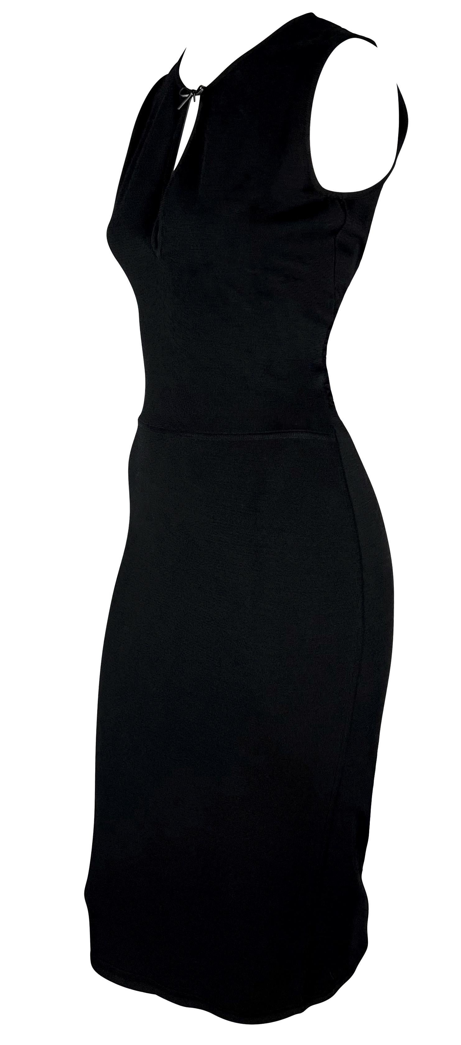 S/S 2000 Gucci by Tom Ford Black Stretch Knit Leather Bow Sleeveless Dress In Excellent Condition For Sale In West Hollywood, CA