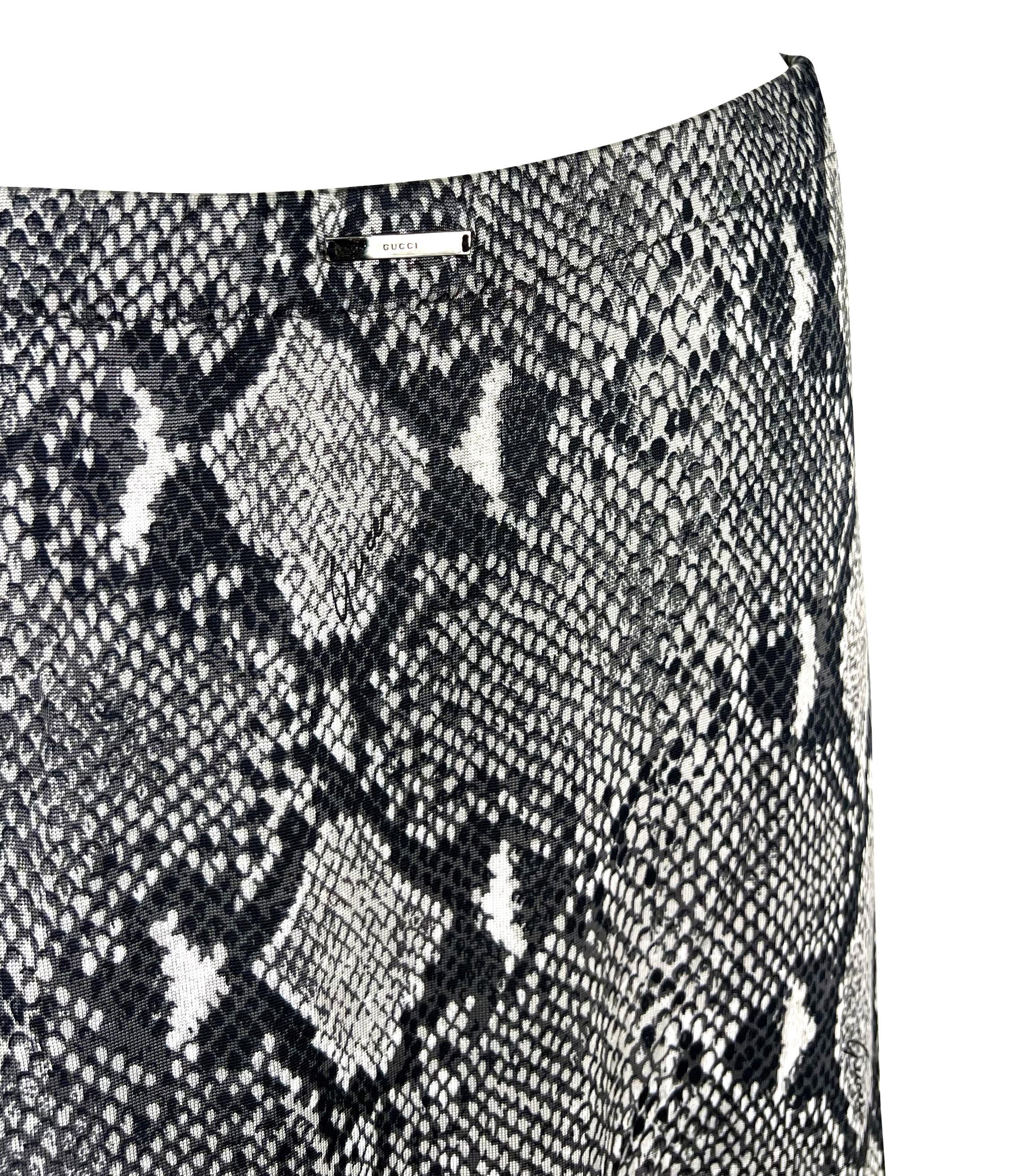 Gray S/S 2000 Gucci by Tom Ford Black White Snake Logo Print Viscose Skirt Set For Sale