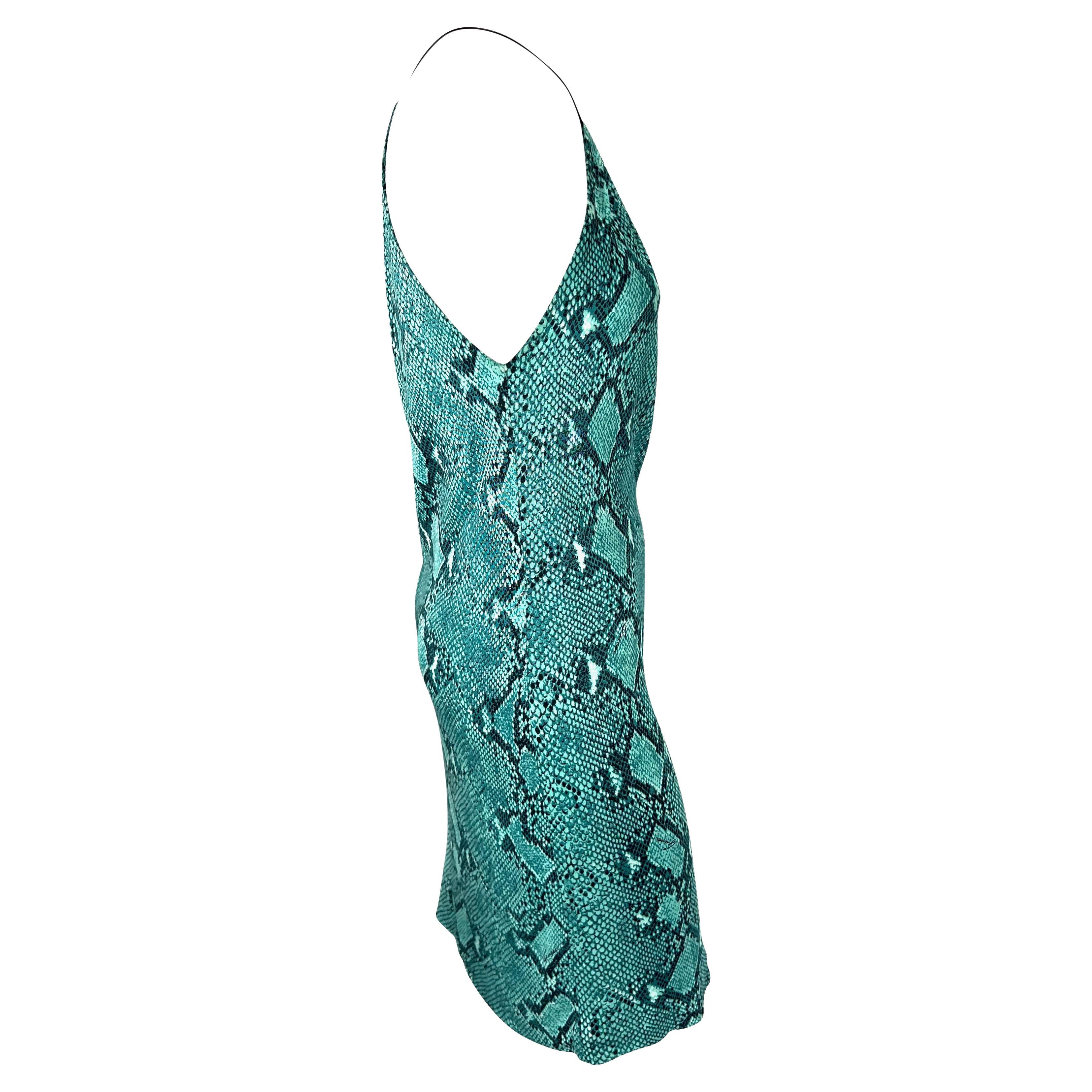P/E 2000 Gucci by Tom Ford Vestito con cinturino in pelle e viscosa con stampa a serpenti blu in vendita 8
