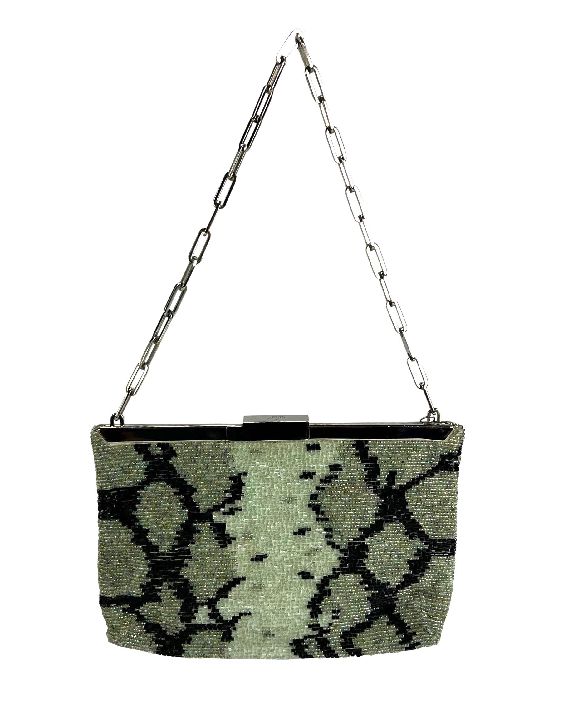 S/S 2000 Gucci by Tom Ford Green Beaded Snake Skin Print Chain Bag (Sac à chaîne en peau de serpent avec perles)  Pour femmes en vente