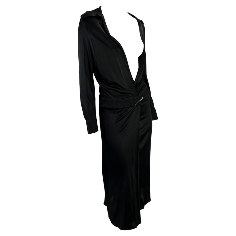 S/S 2000 Gucci by Tom Ford Runway Plunging Neckline Black Viscose Runway Dress For Sale 8