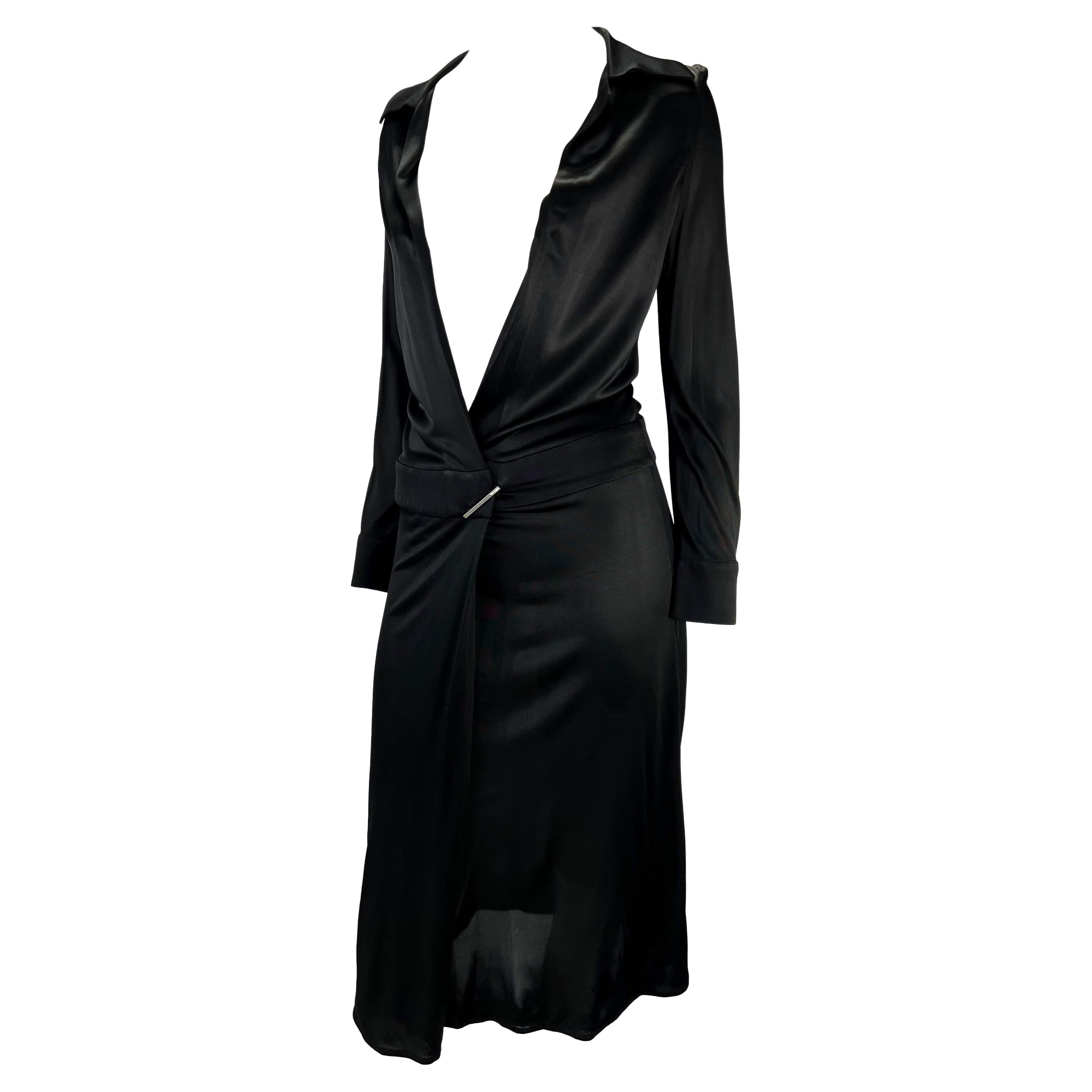 S/S 2000 Gucci by Tom Ford Runway Plunging Neckline Black Viscose Runway Dress In Good Condition In West Hollywood, CA