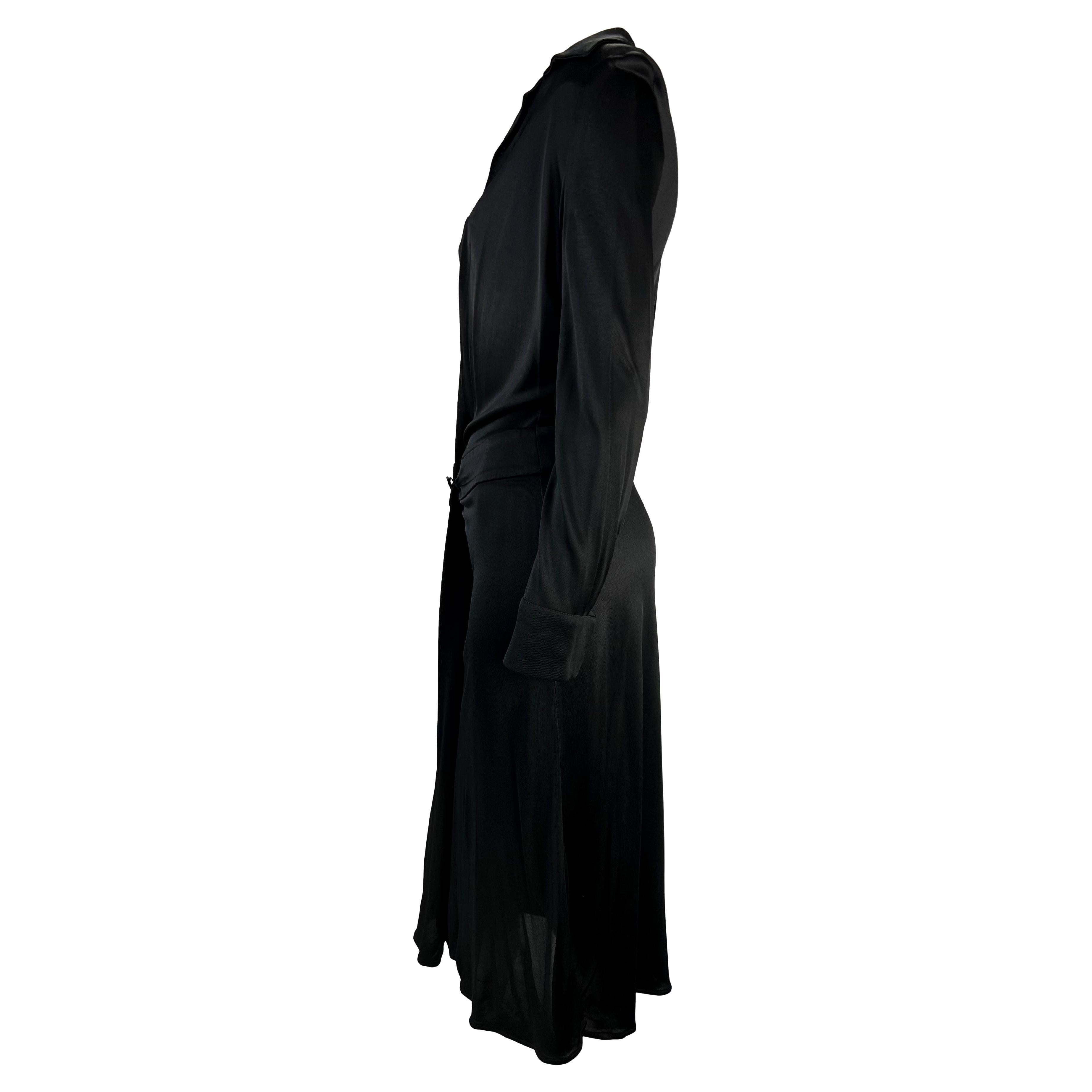 S/S 2000 Gucci by Tom Ford Runway Plunging Neckline Black Viscose Runway Dress 2