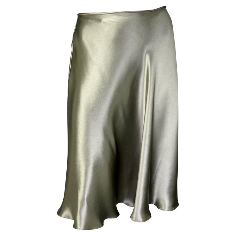 S/S 2000 Gucci by Tom Ford Silver Silk Satin Flare Skirt For Sale
