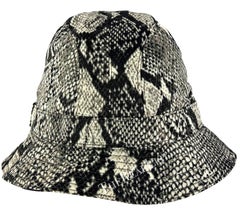 Gucci Grey Nylon Bucket Hat