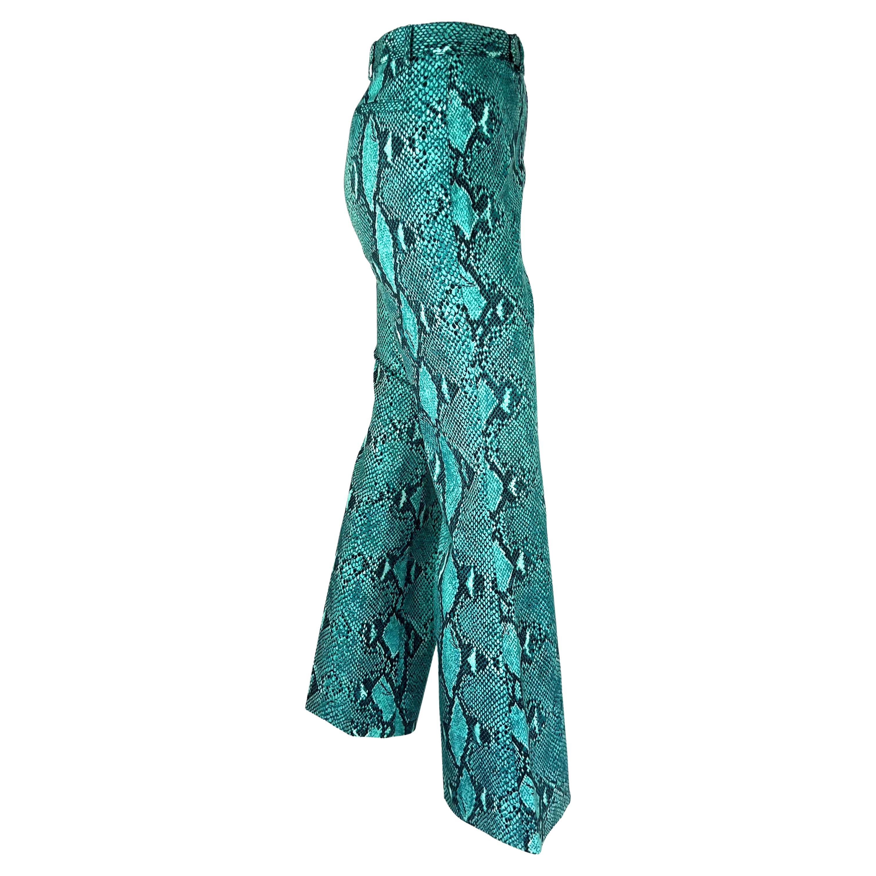 S/S 2000 Gucci by Tom Ford Turquoise Snakeskin Logo Print Stretch Flare Pants In Good Condition In West Hollywood, CA