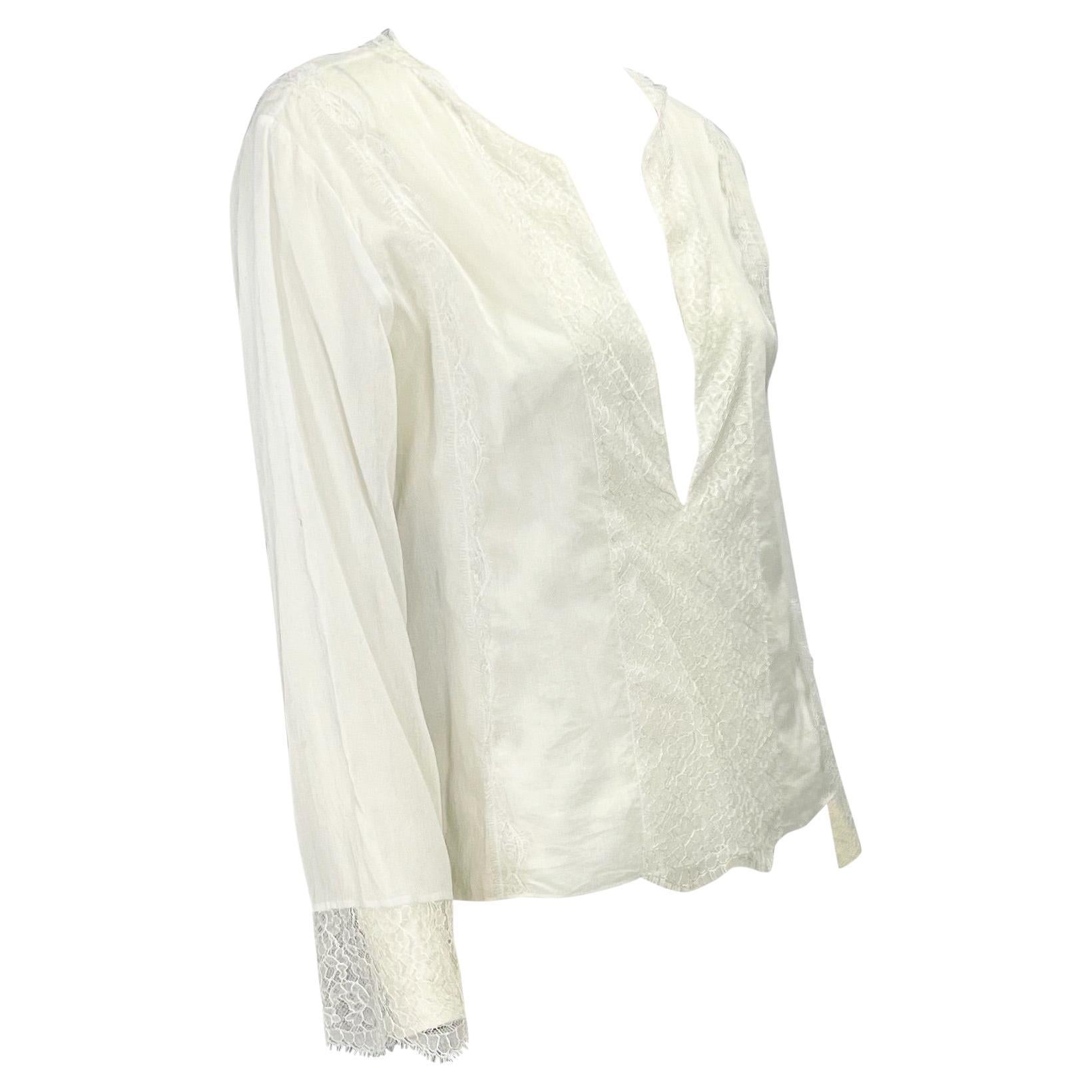 S/S 2000 Gucci by Tom Ford White Sheer Lace Appliqué Tunic Top In Excellent Condition For Sale In West Hollywood, CA