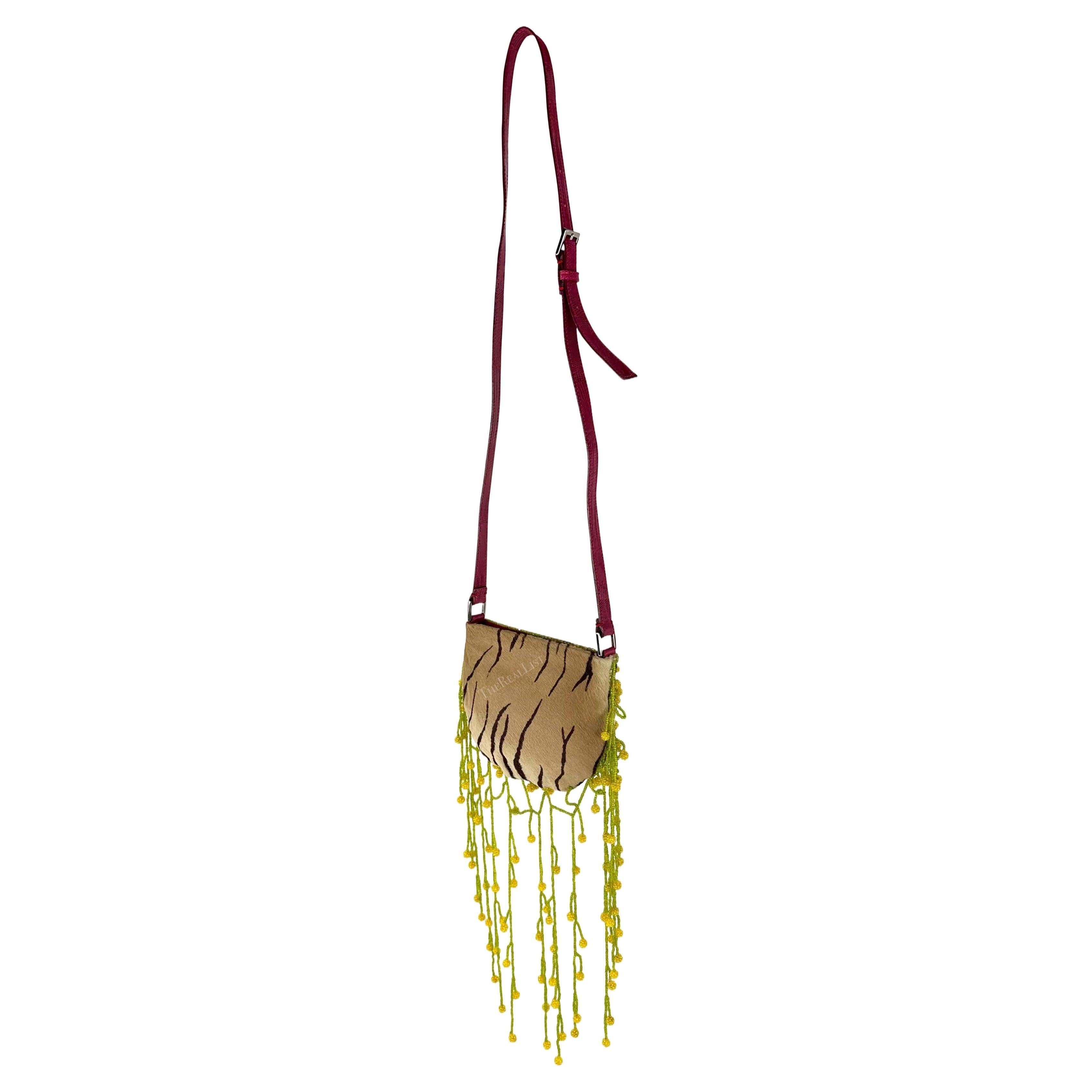 Donna P/E 2000 Valentino Garavani Borsa in pelo di pony Tan con perline floreali e lucertola in vendita