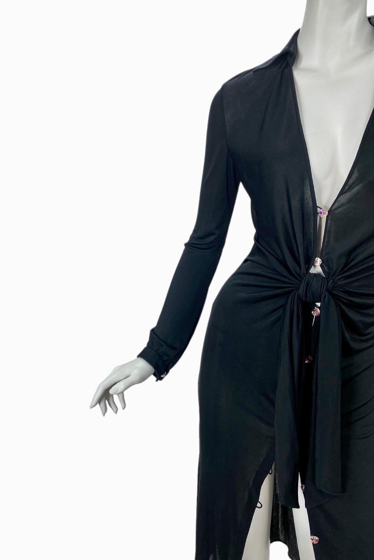 S/S 2000 Vintage Gianni Versace Couture Runway Black Deep V-Neck Dress For Sale 2