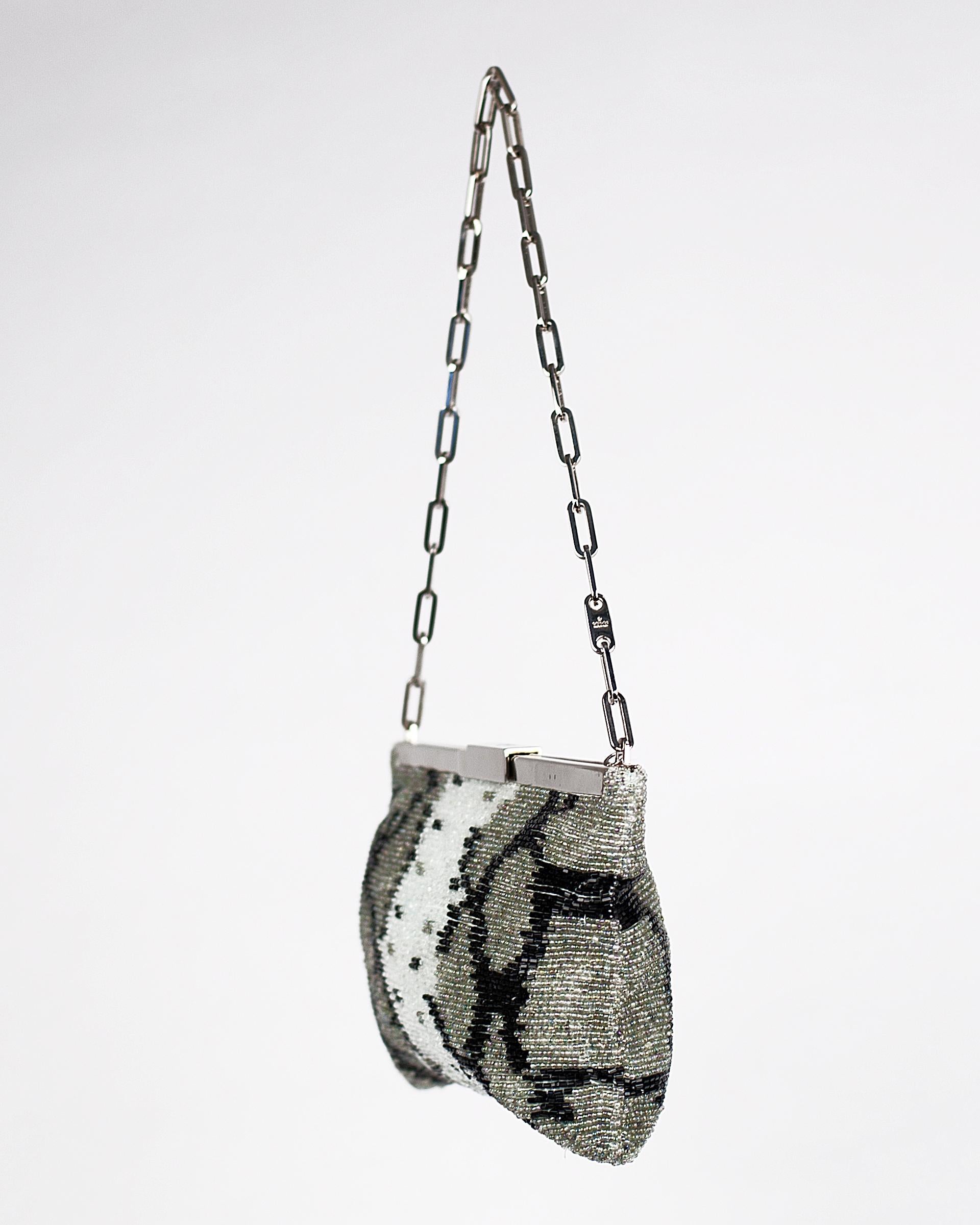 S/S 2000 VINTAGE TOM FORD for GUCCI BEADED EVENING CLUTCH BAG In Excellent Condition For Sale In Montgomery, TX