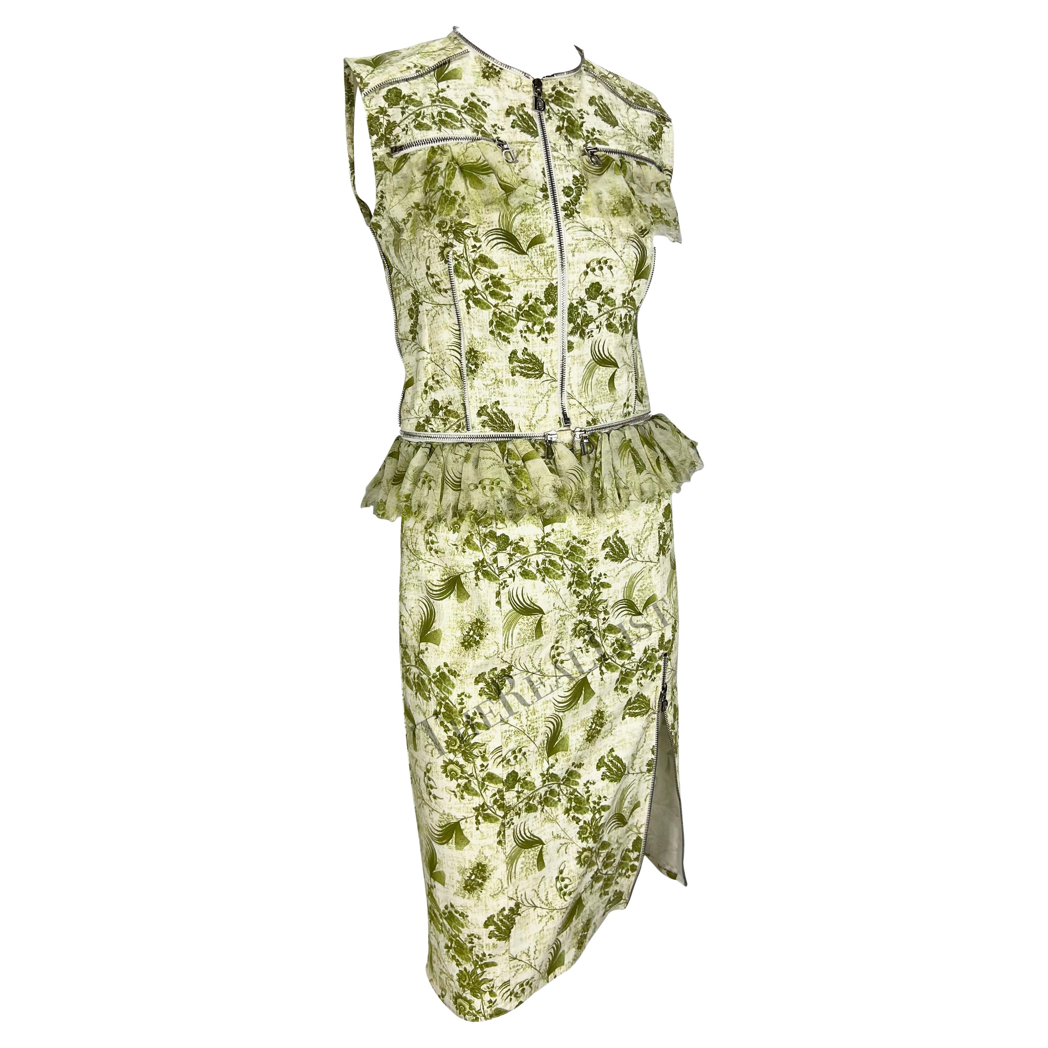 Women's S/S 2001 Christian Dior by John Galliano Green Floral Logo Zip Ruffle Skirt Set For Sale