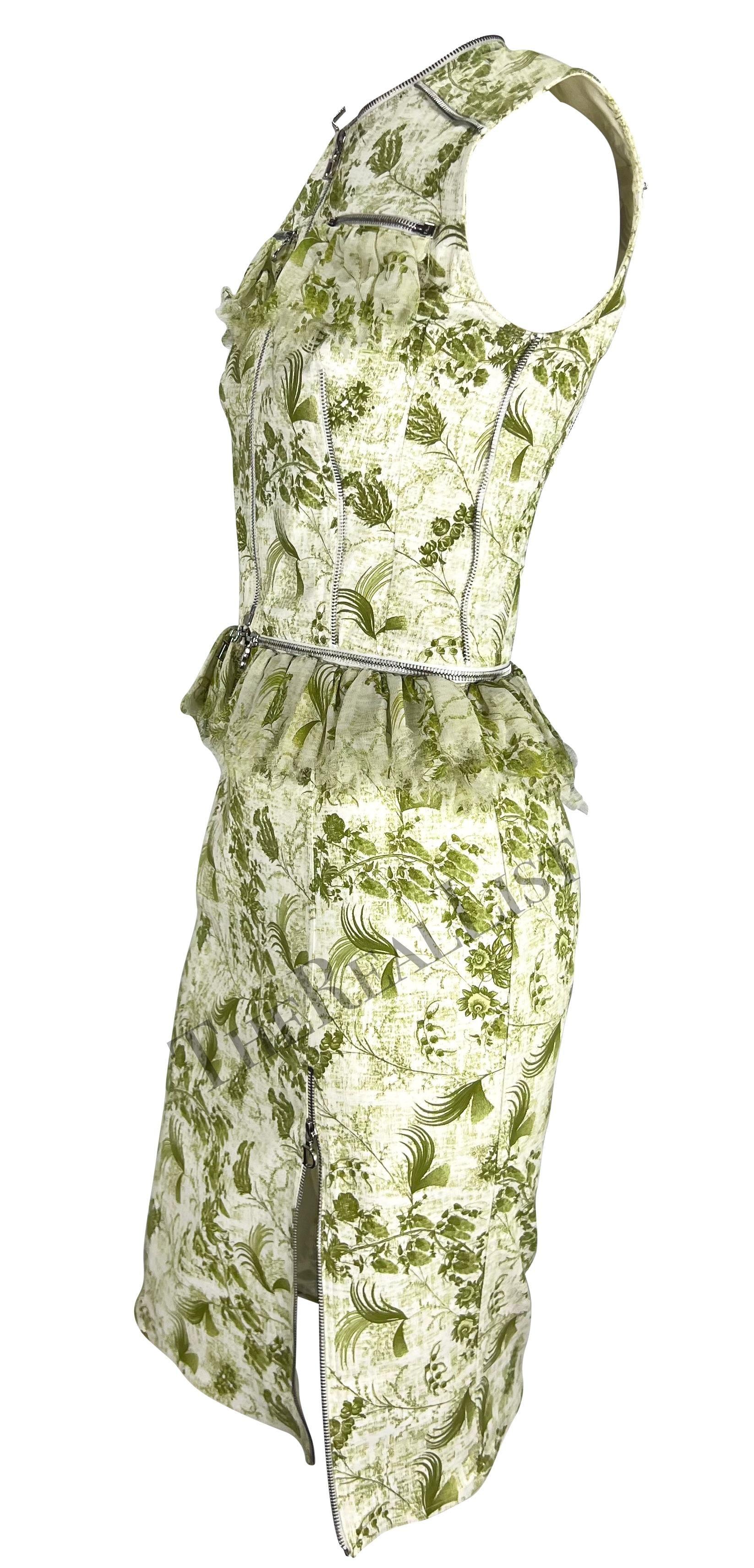 F/S 2001 Christian Dior by John Galliano Grünes geblümtes Logo-Rüschenrock-Set mit Reißverschluss und Rüschen Damen im Angebot
