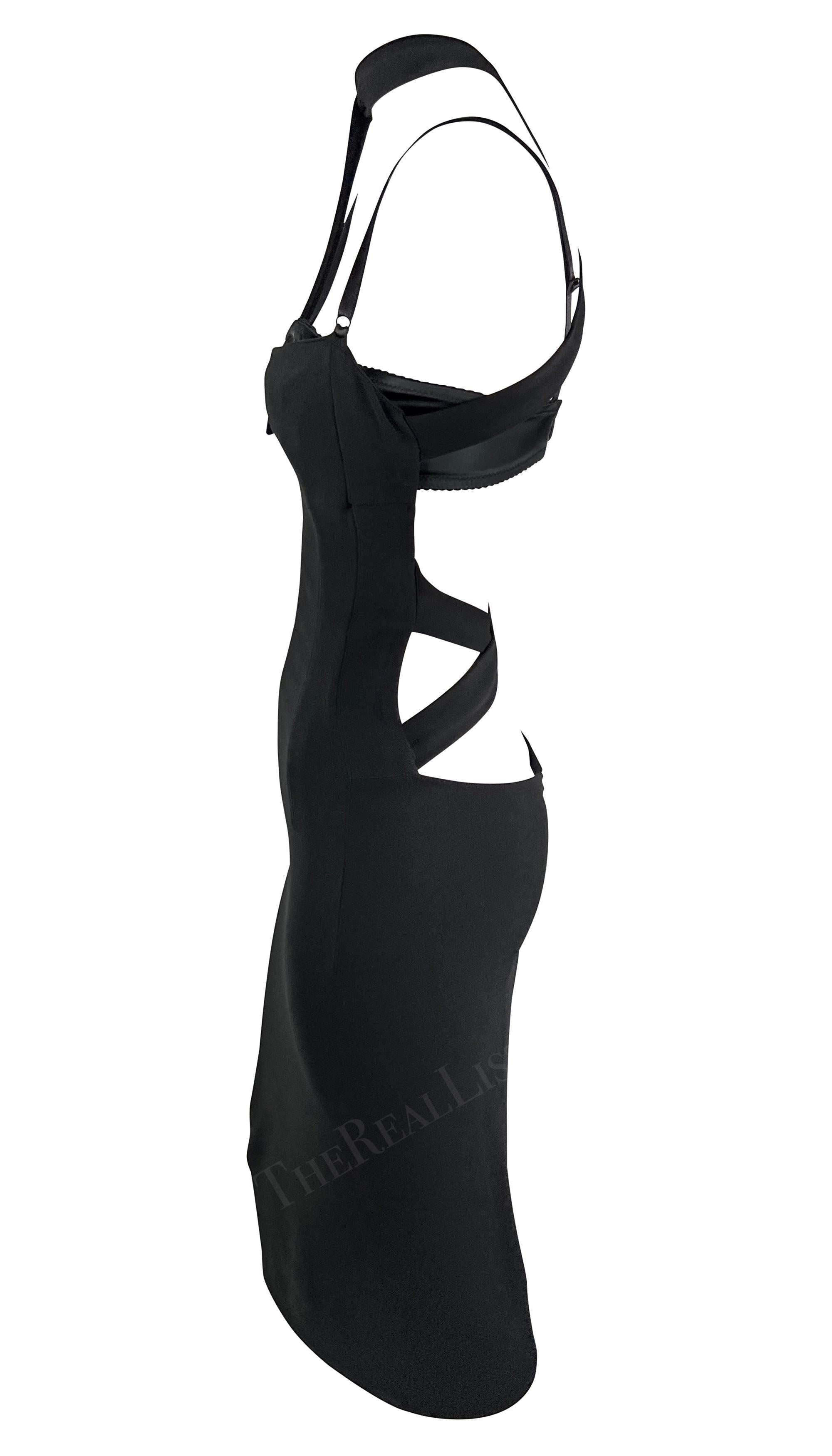 S/S 2001 Dolce & Gabbana Black Bodycon Strap Backless Runway Dress For Sale 7