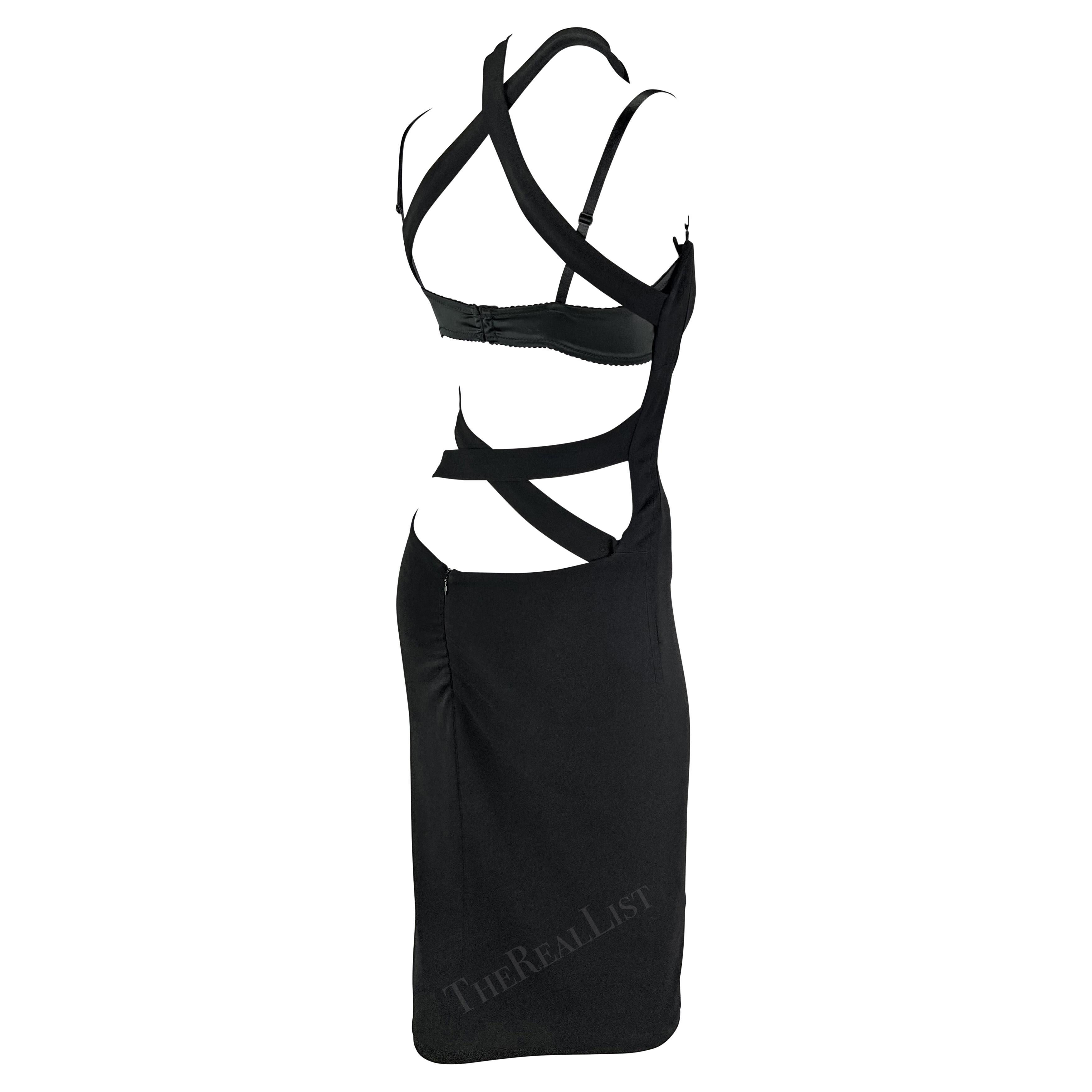 Robe de défilé à bretelles moulante noire sans bretelles Dolce & Gabbana S/S 2001 en vente