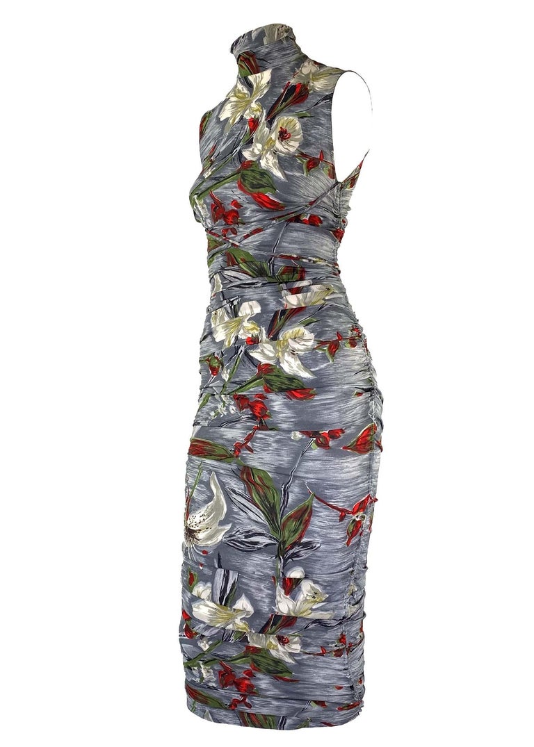 S/S 2001 Dolce and Gabbana Ruched Grey Silk Floral Printed Runway Dress For Sale at 1stDibs | dolce & gabbana's strapless, woven, raffia mini dress, dolce and gabbana 2001, dolce and gabbana S/S 2001 Dolce and Gabbana Ruched Grey Silk Floral Printed Runway Dress For Sale at 1stDibs | dolce & gabbana's strapless, woven, raffia mini dress, dolce and gabbana 2001, dolce and gabbana