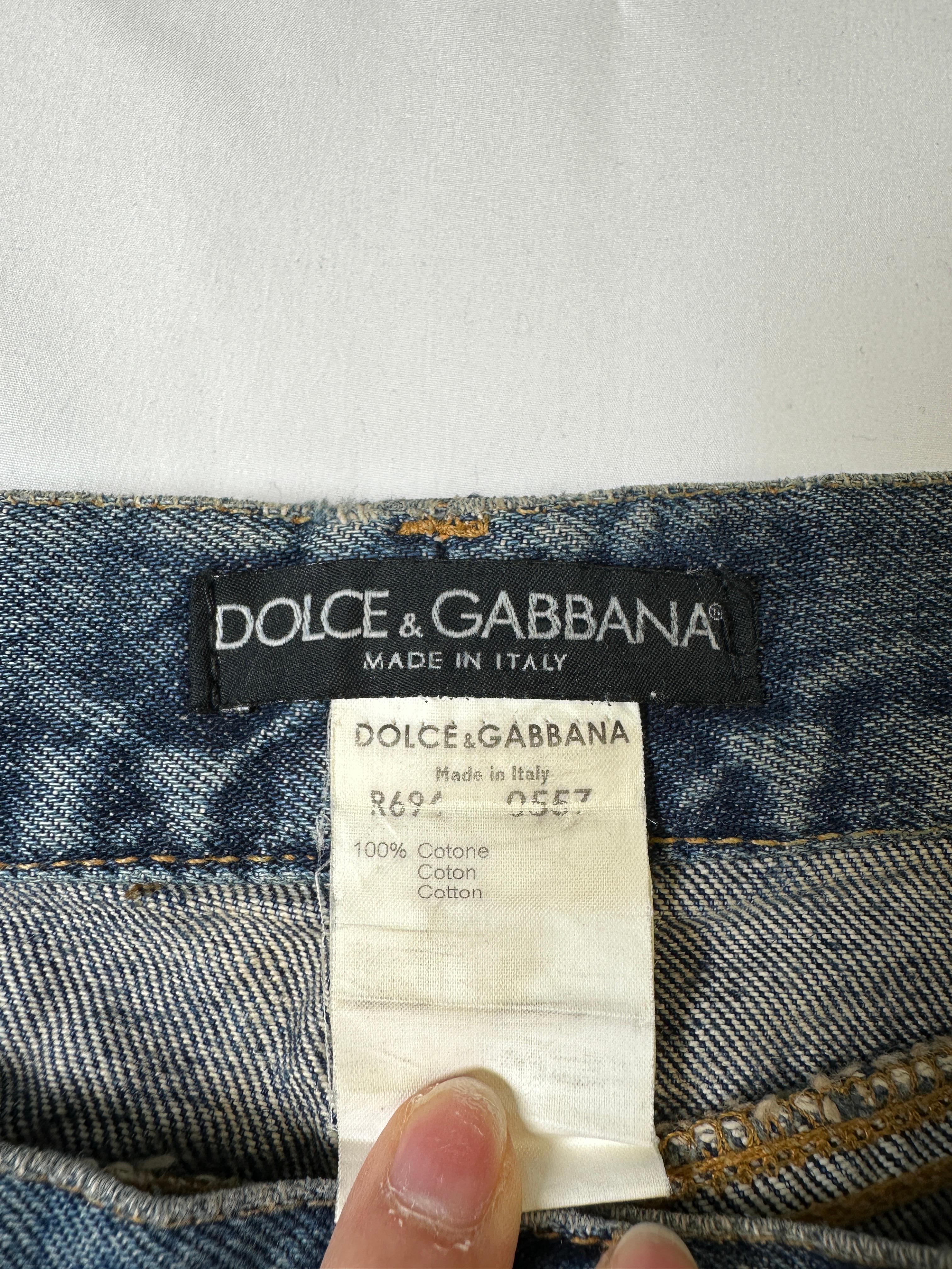 S/S 2001 Dolce & Gabbana runway safety pin punk jeans with broches For Sale 12