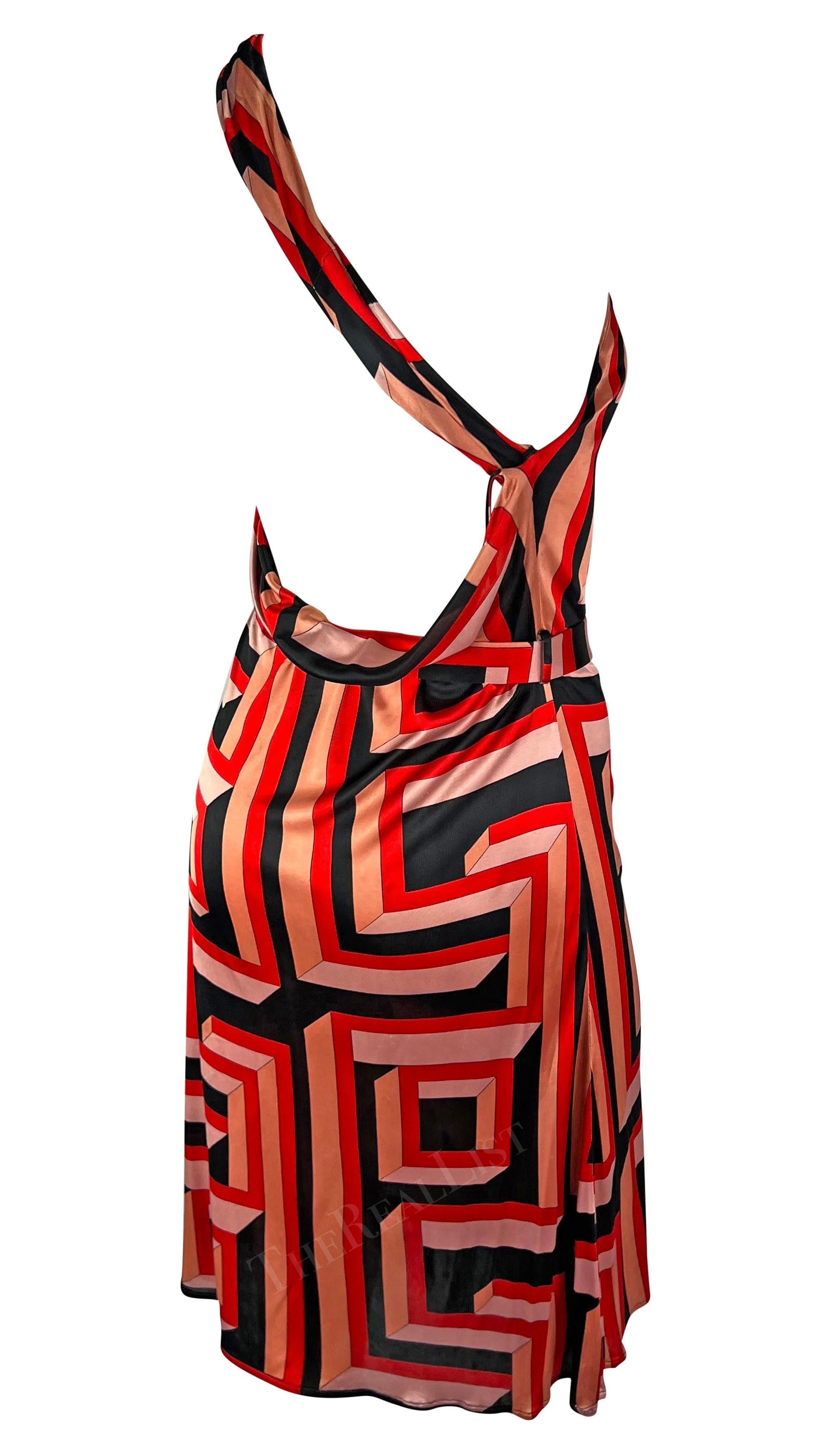 S/S 2001 Gianni Versace by Donatella Versace minivestido rosa con cinturón y llave griega en venta 2