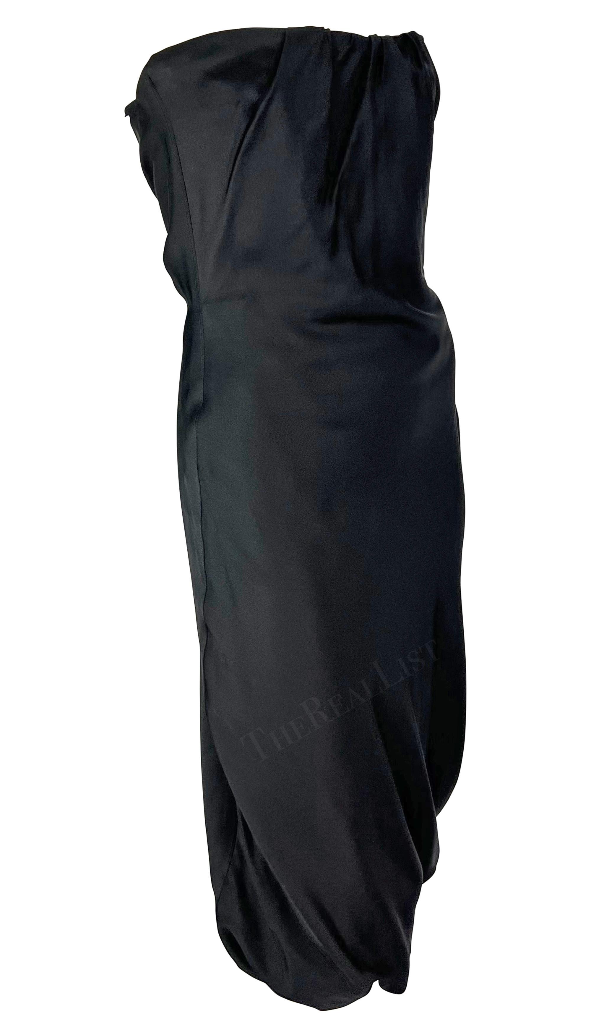 F/S 2001 Gucci by Tom Ford Schwarzes trägerloses Kleid mit Ballonmuster und Netzrücken im Angebot 2