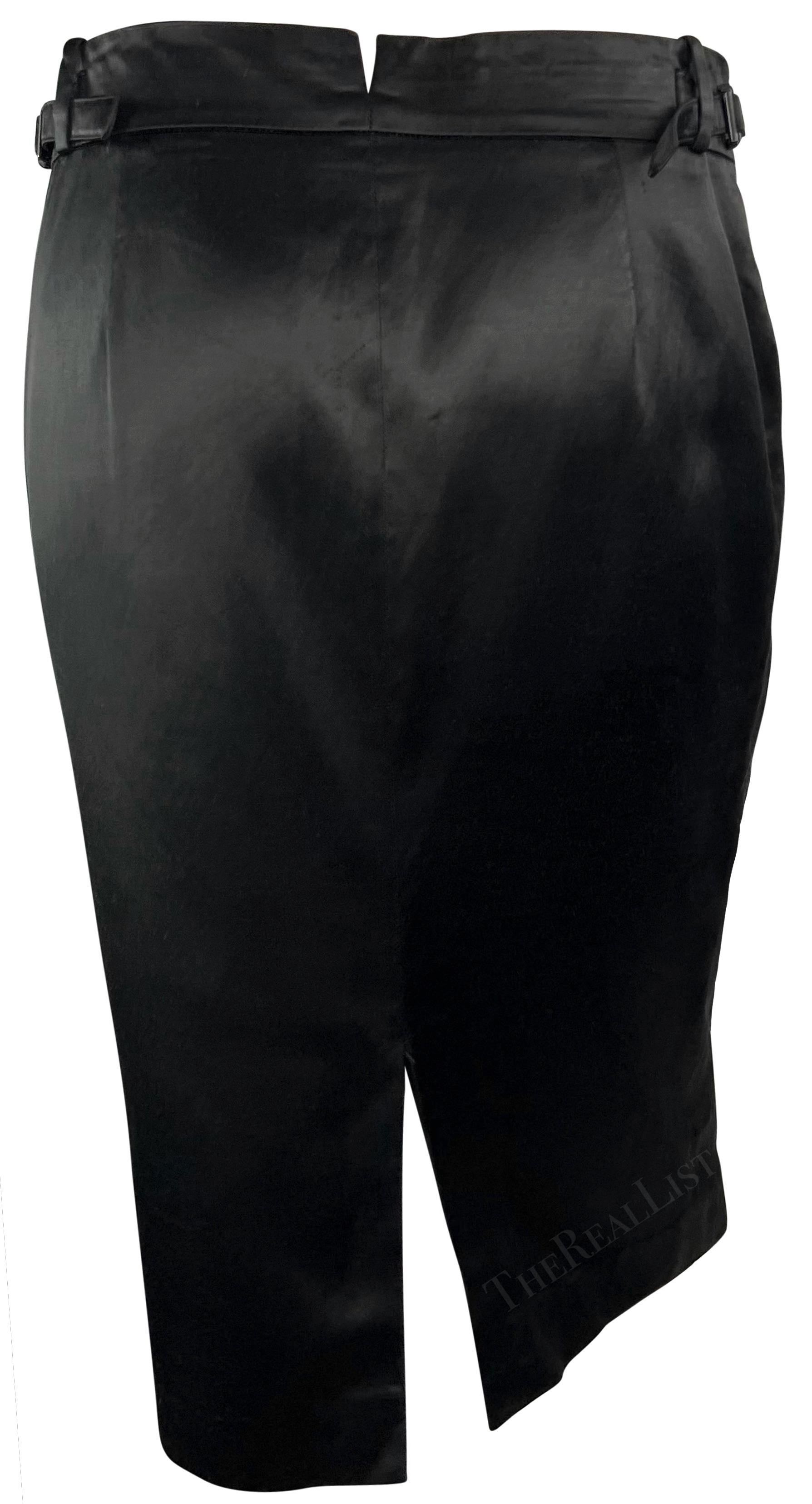 S/S 2001 Gucci by Tom Ford Black Satin Belted Runway Pencil Skirt  For Sale 1