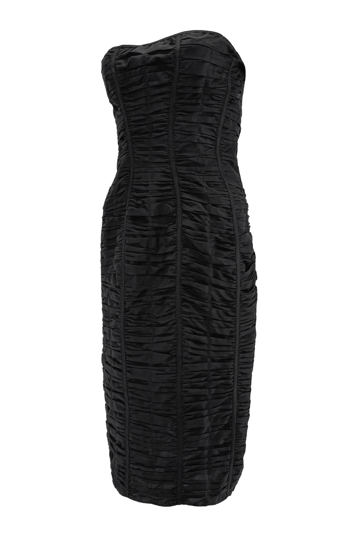 S/S 2001 Gucci by Tom Ford Black Silk Ruched Strapless Runway Dress For Sale 2