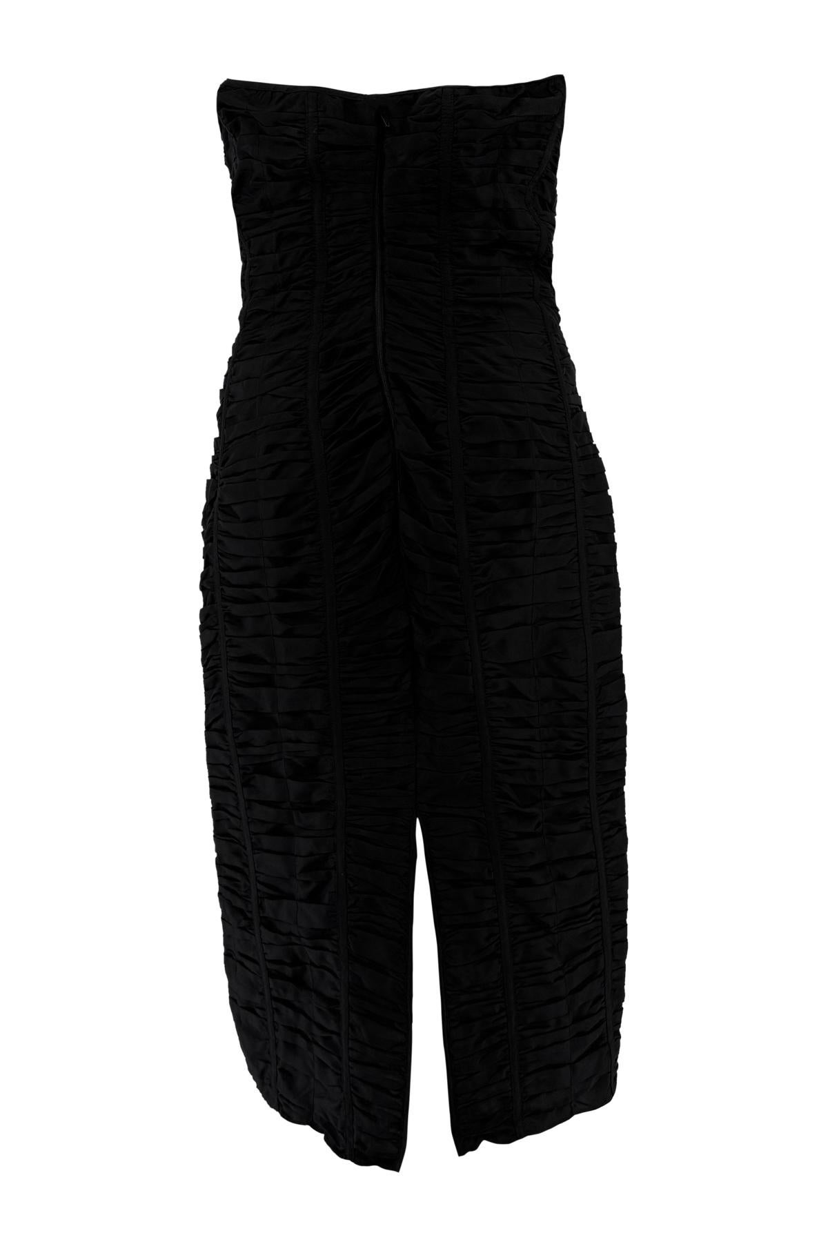 S/S 2001 Gucci by Tom Ford Black Silk Ruched Strapless Runway Dress For Sale 4